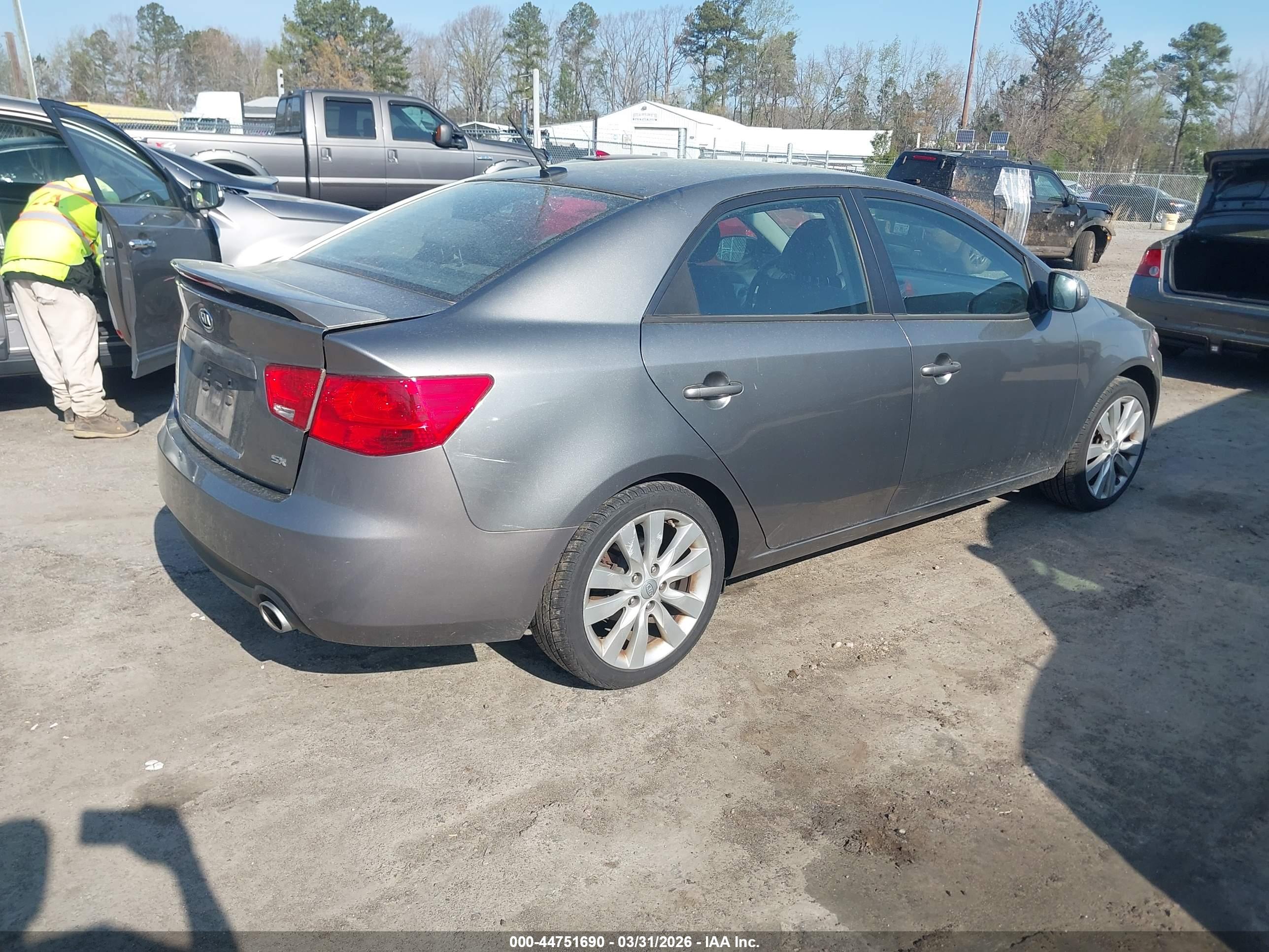 KIA FORTE image 4