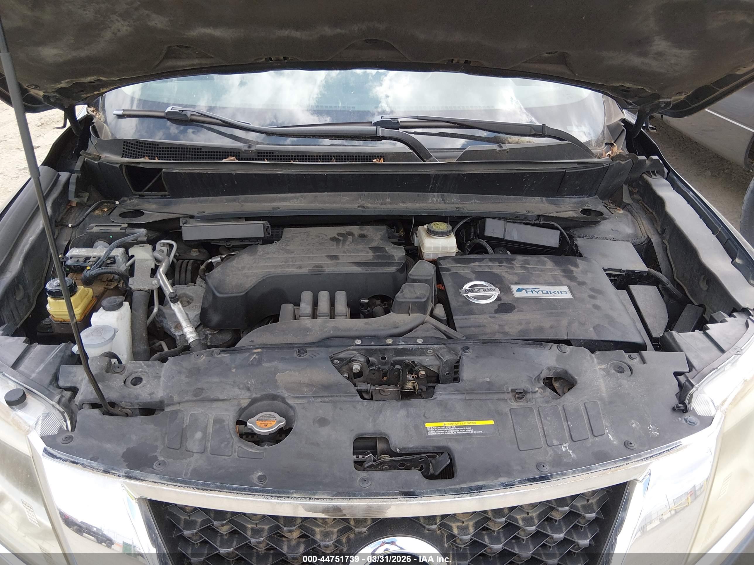 NISSAN PATHFINDER image 10