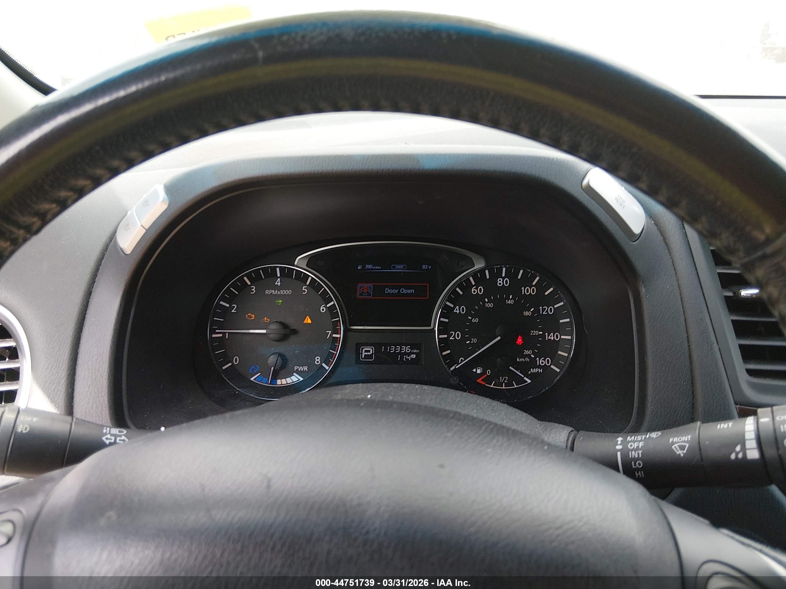 NISSAN PATHFINDER image 7