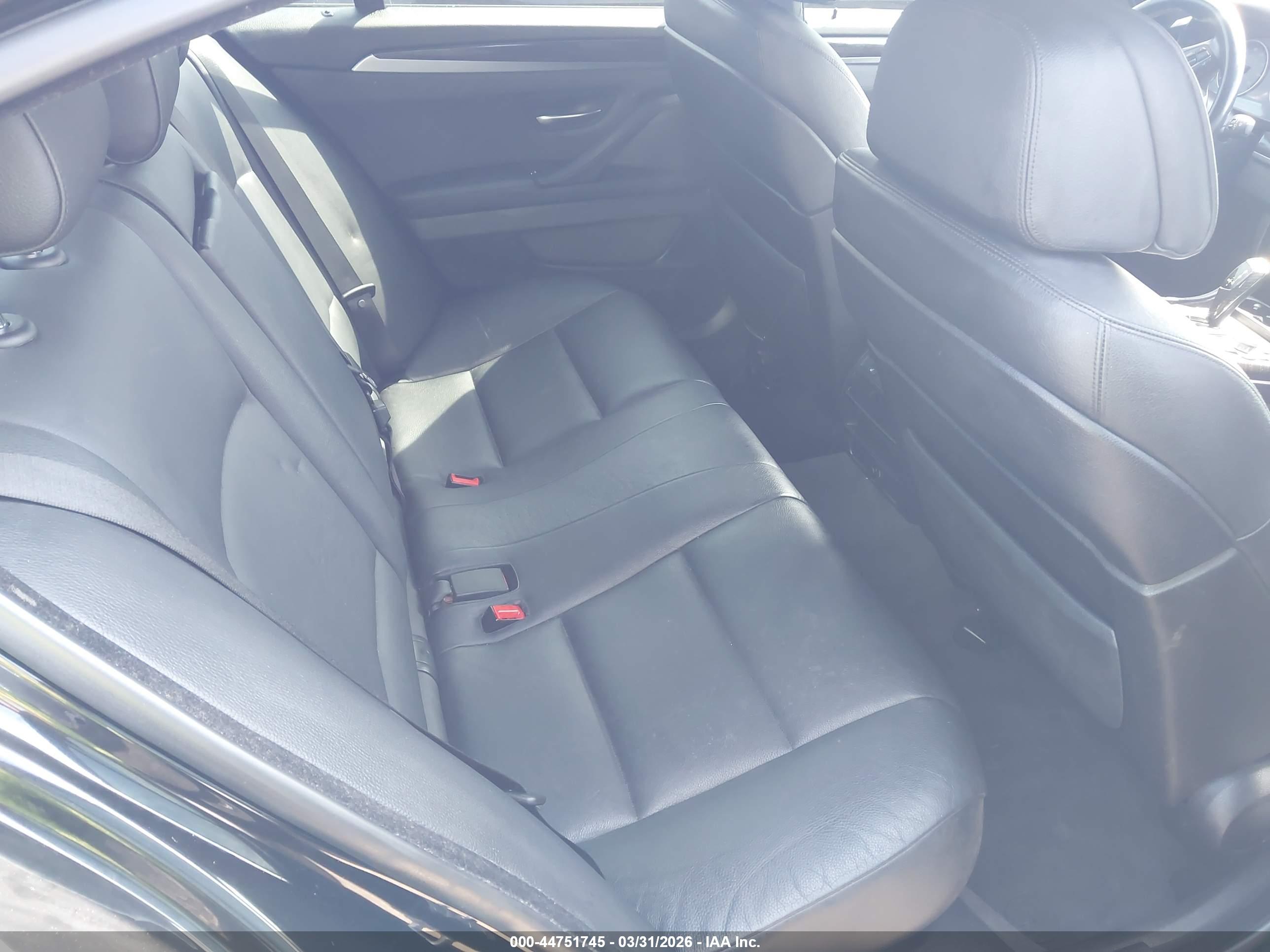 BMW 535I image 8