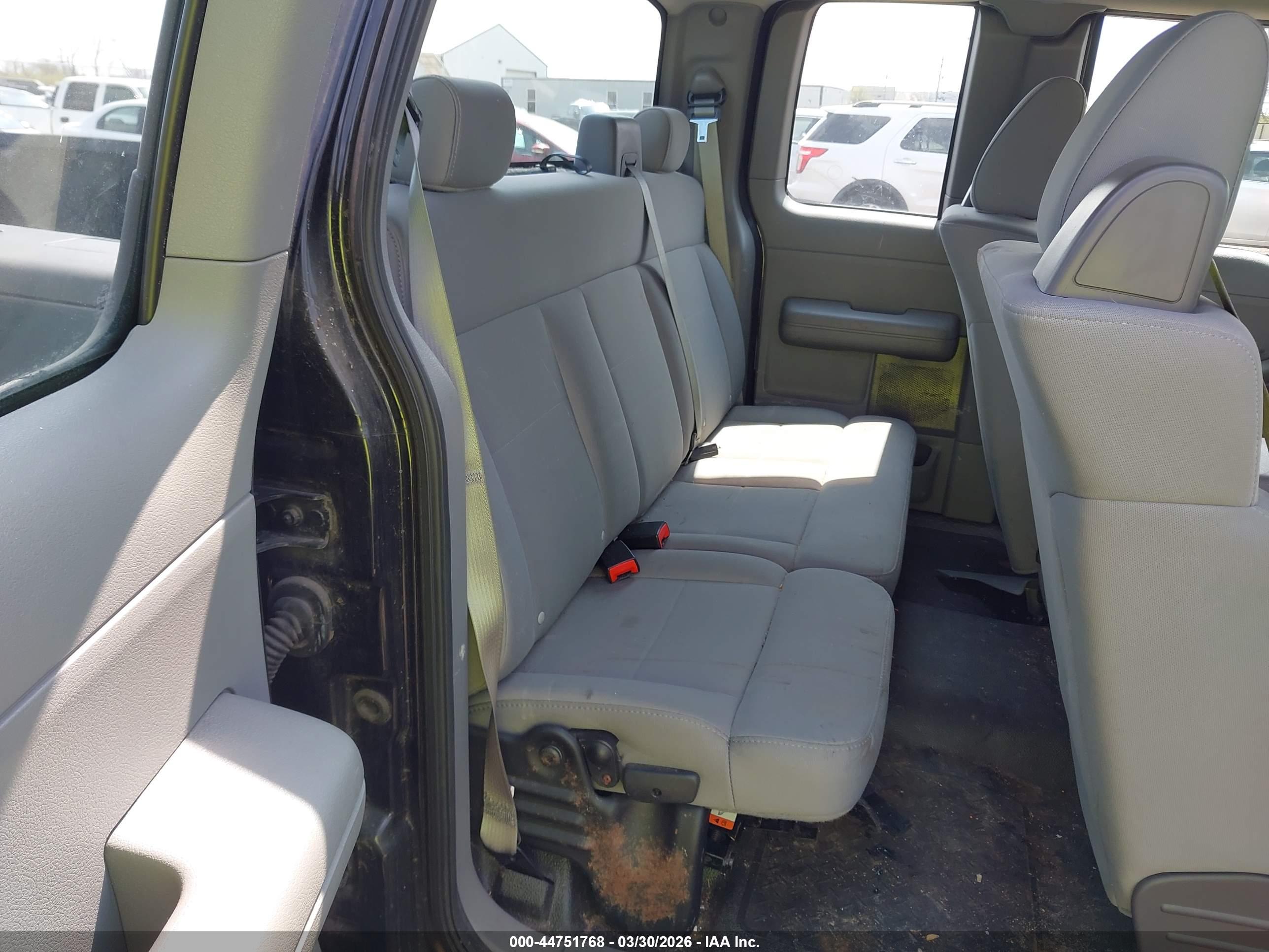 FORD F-150 image 8