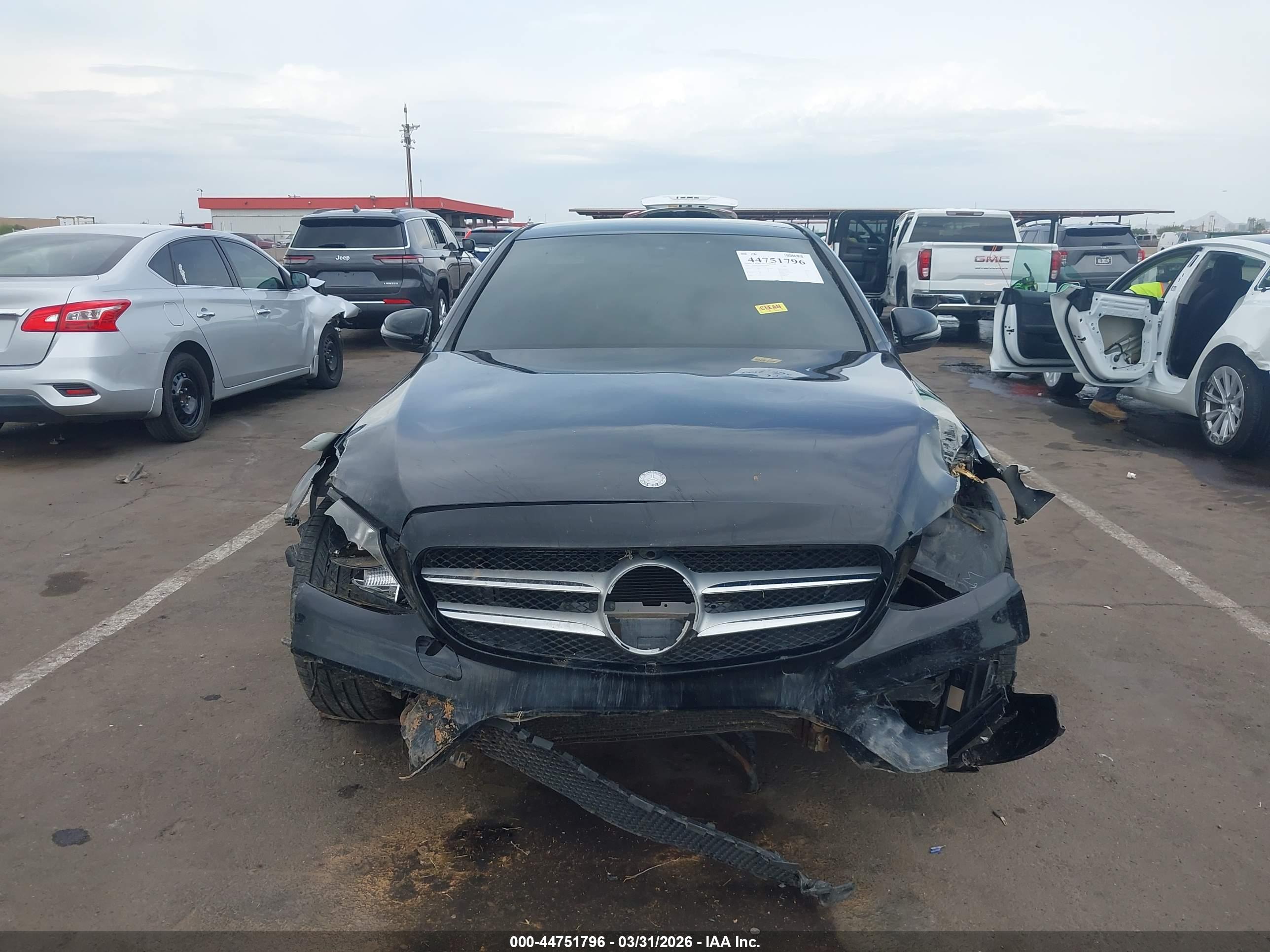MERCEDES-BENZ C image 6
