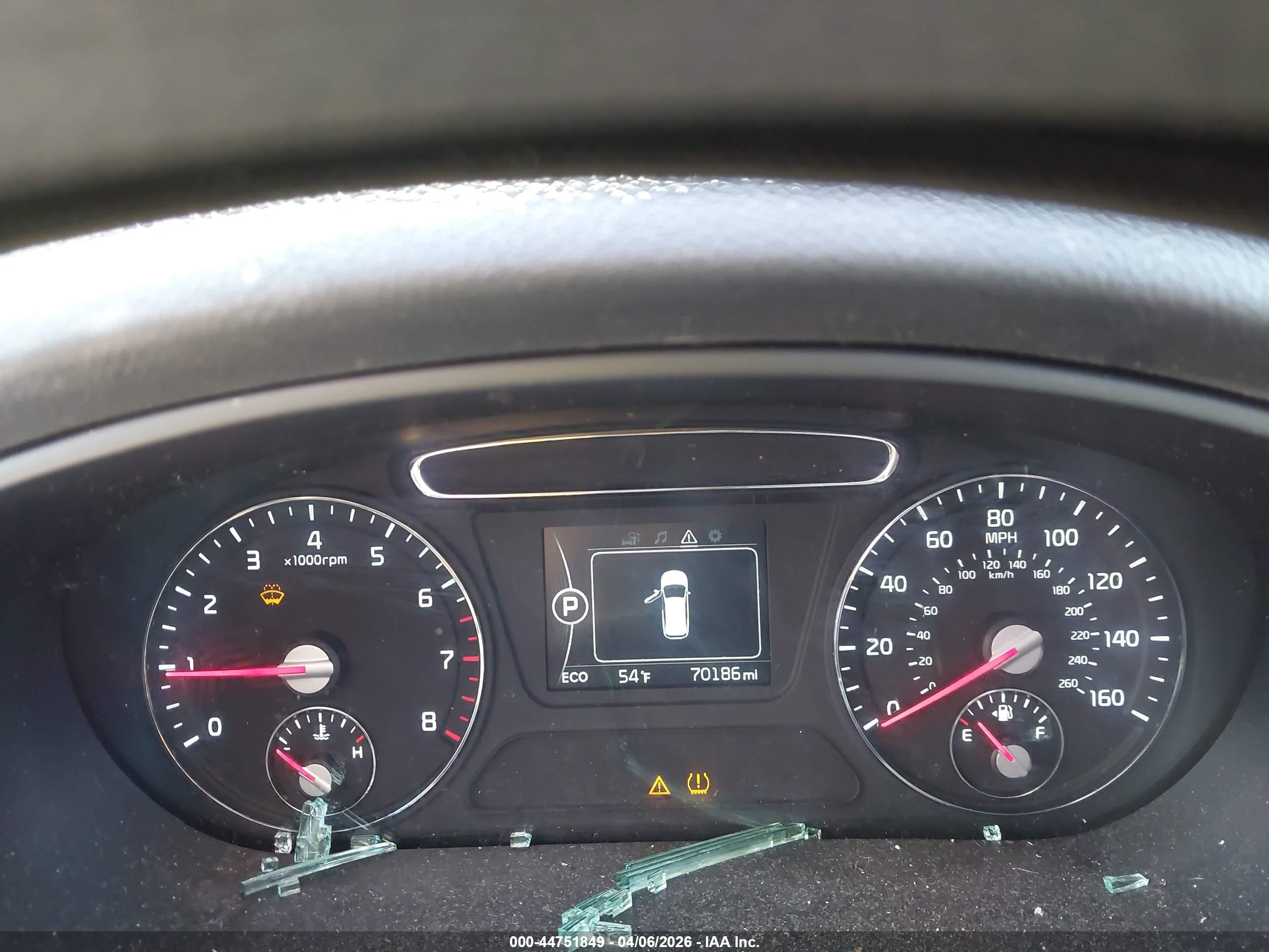 KIA SORENTO image 7