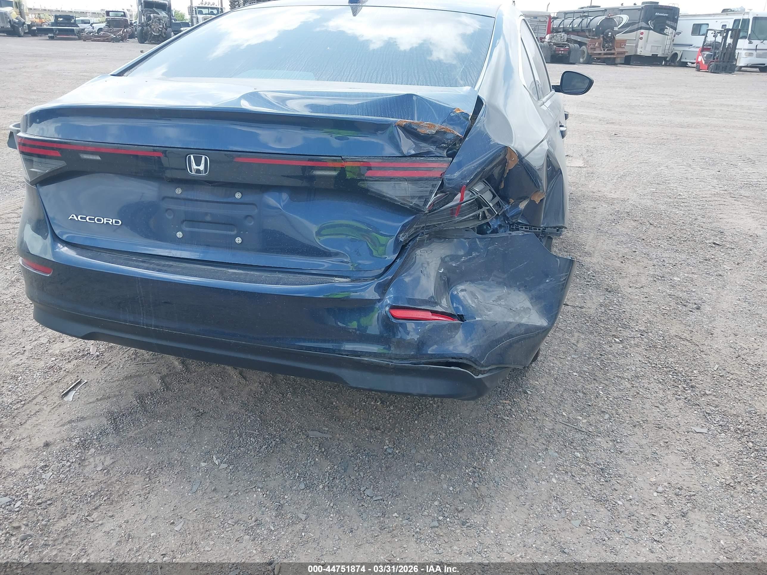 HONDA ACCORD image 6