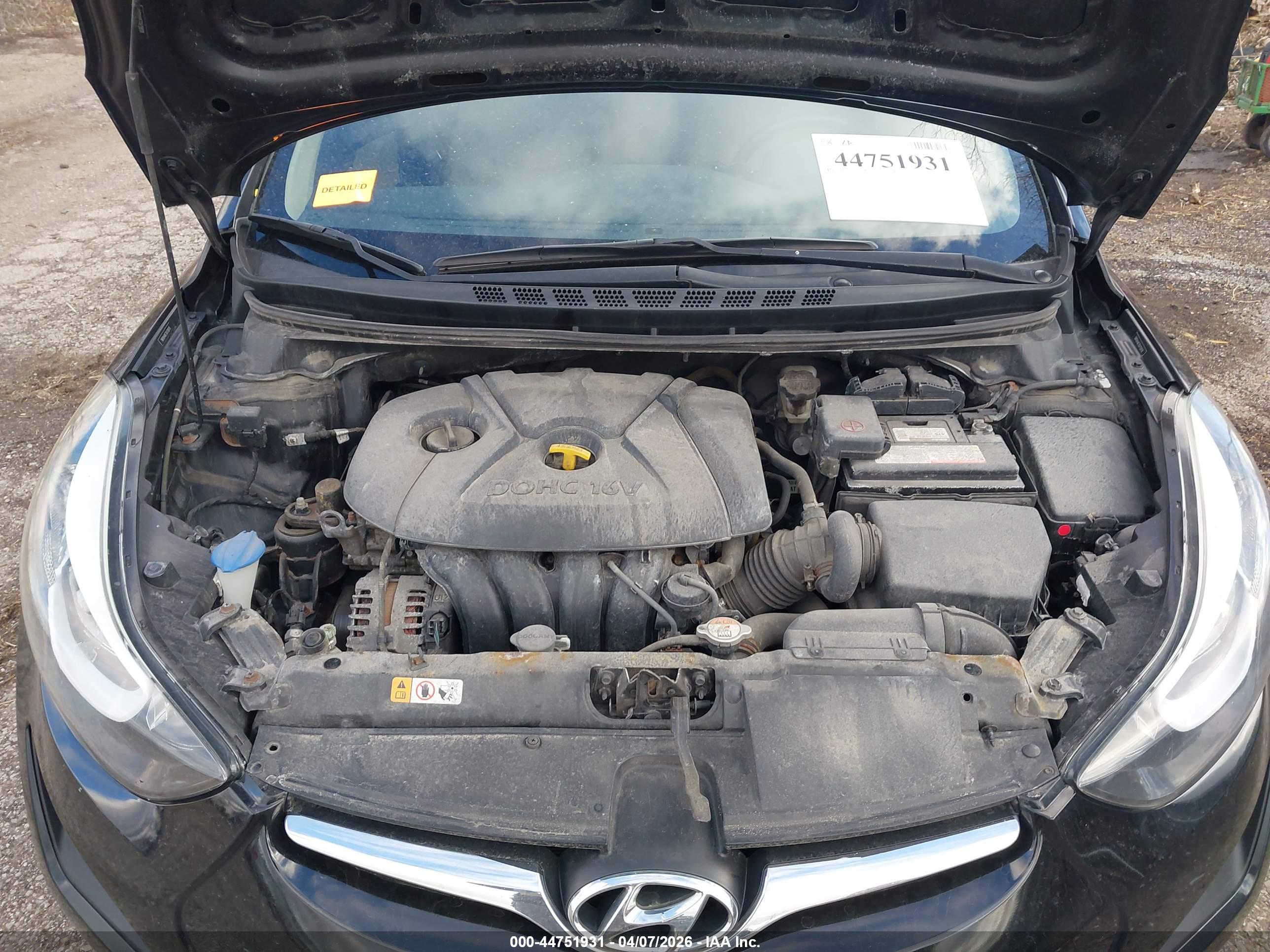 HYUNDAI ELANTRA image 10