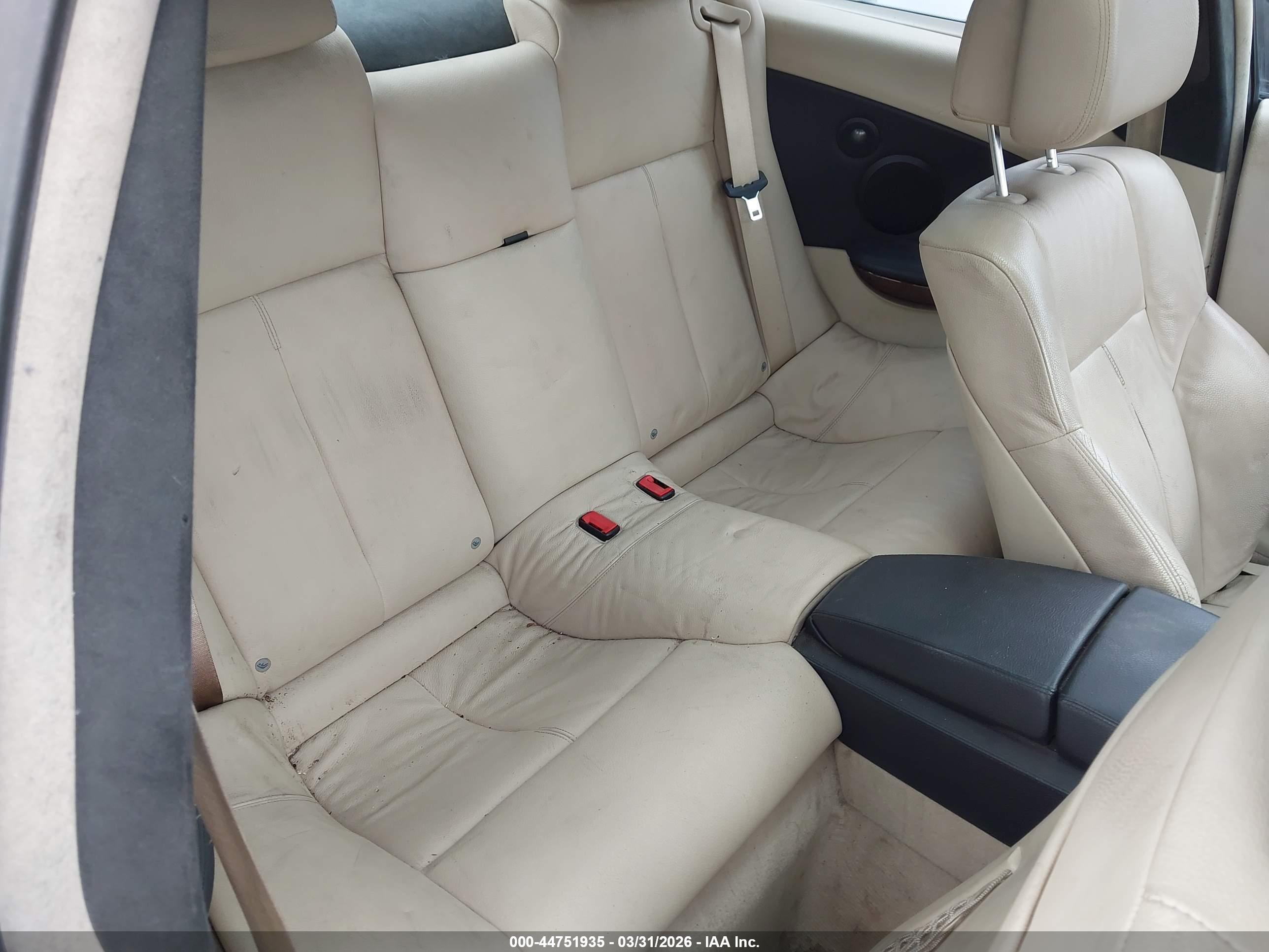 BMW 650I image 8