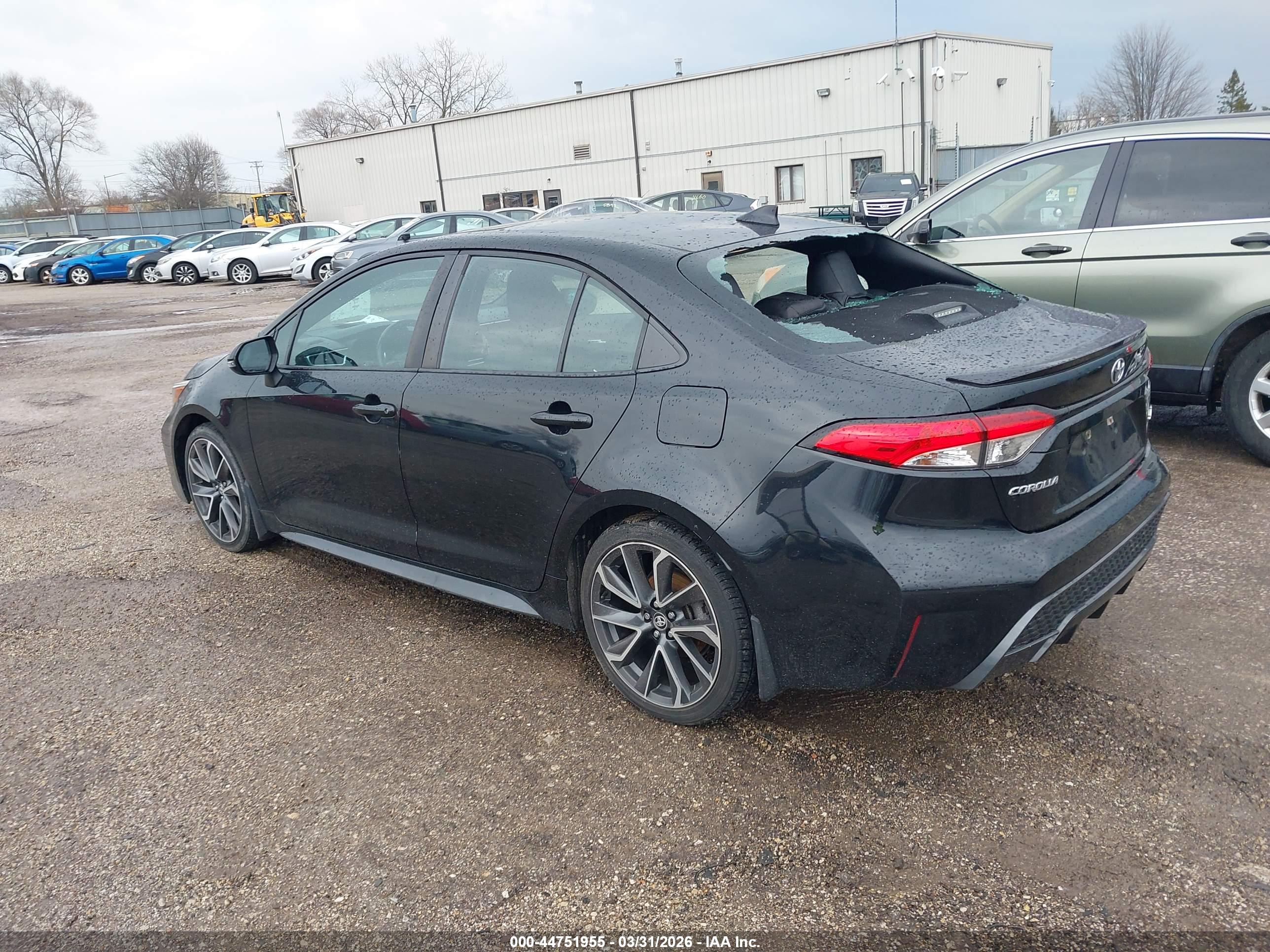 TOYOTA COROLLA image 3