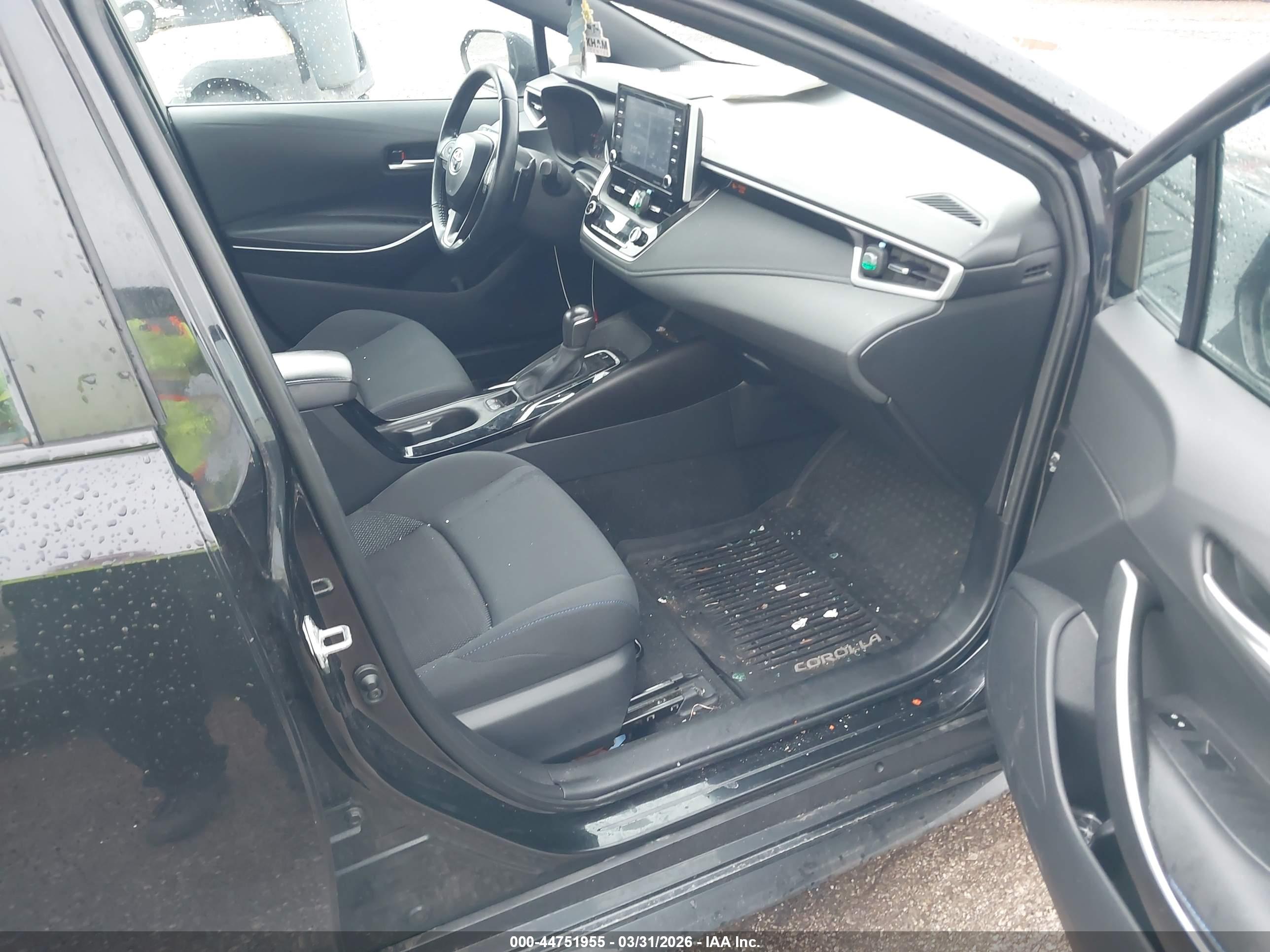 TOYOTA COROLLA image 5