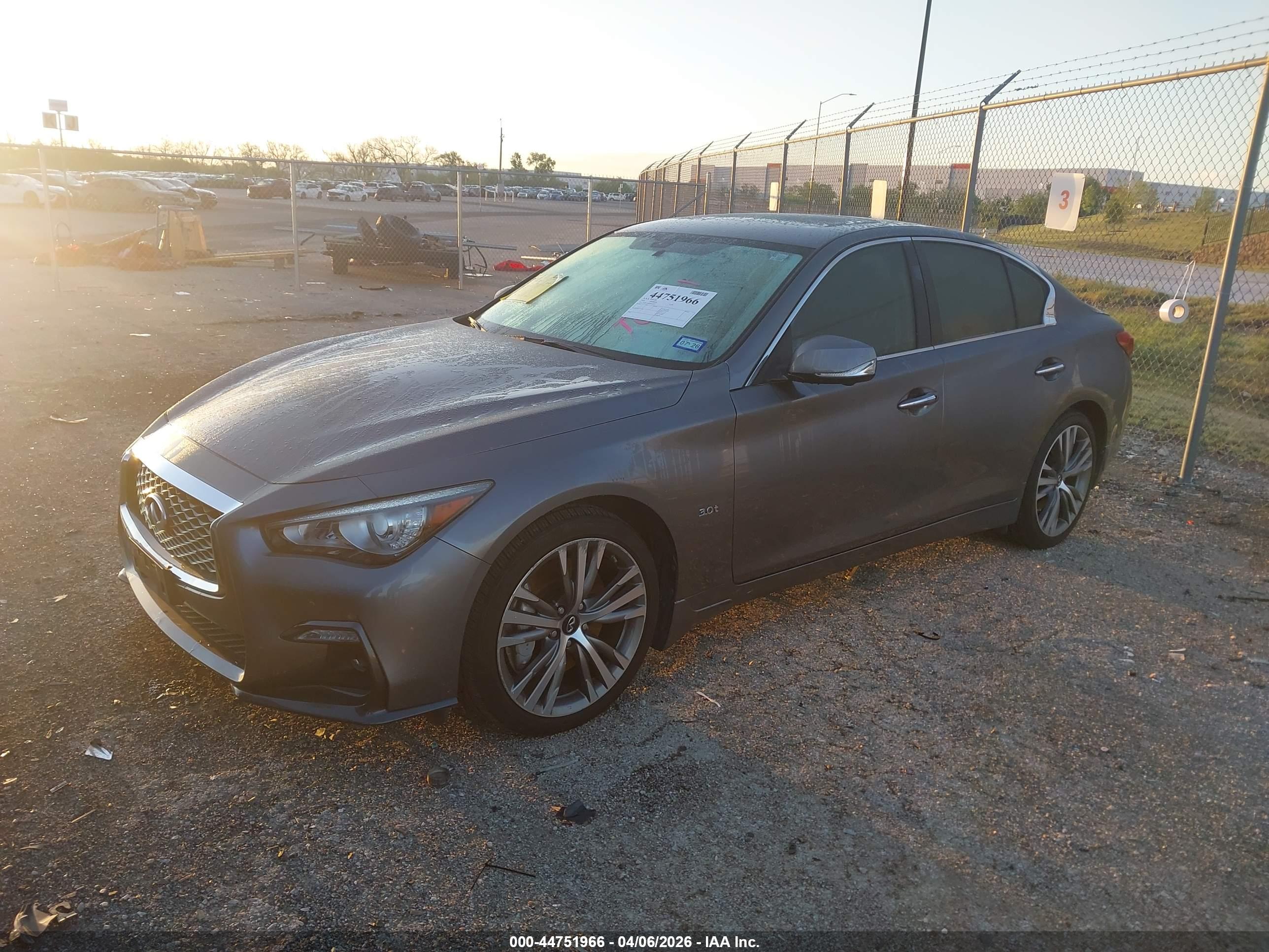 INFINITI Q50 image 2