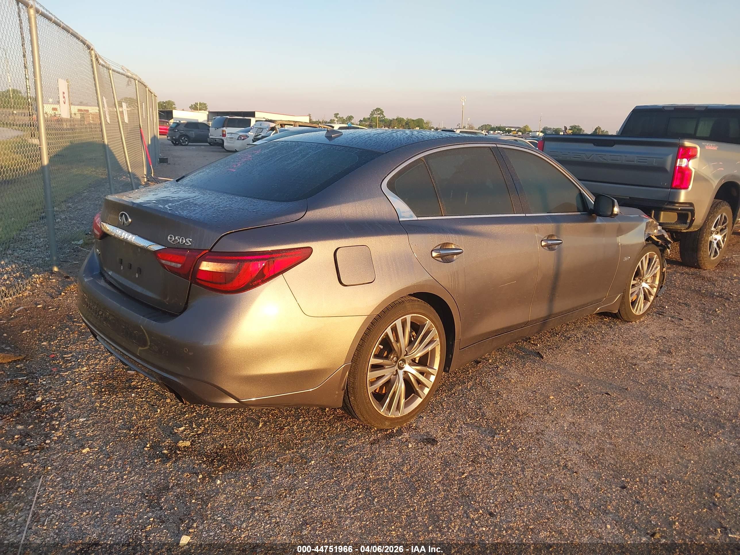 INFINITI Q50 image 4