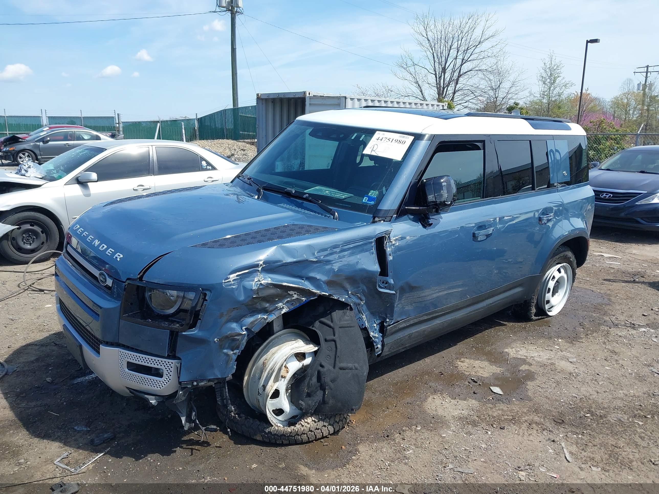LAND ROVER image 2