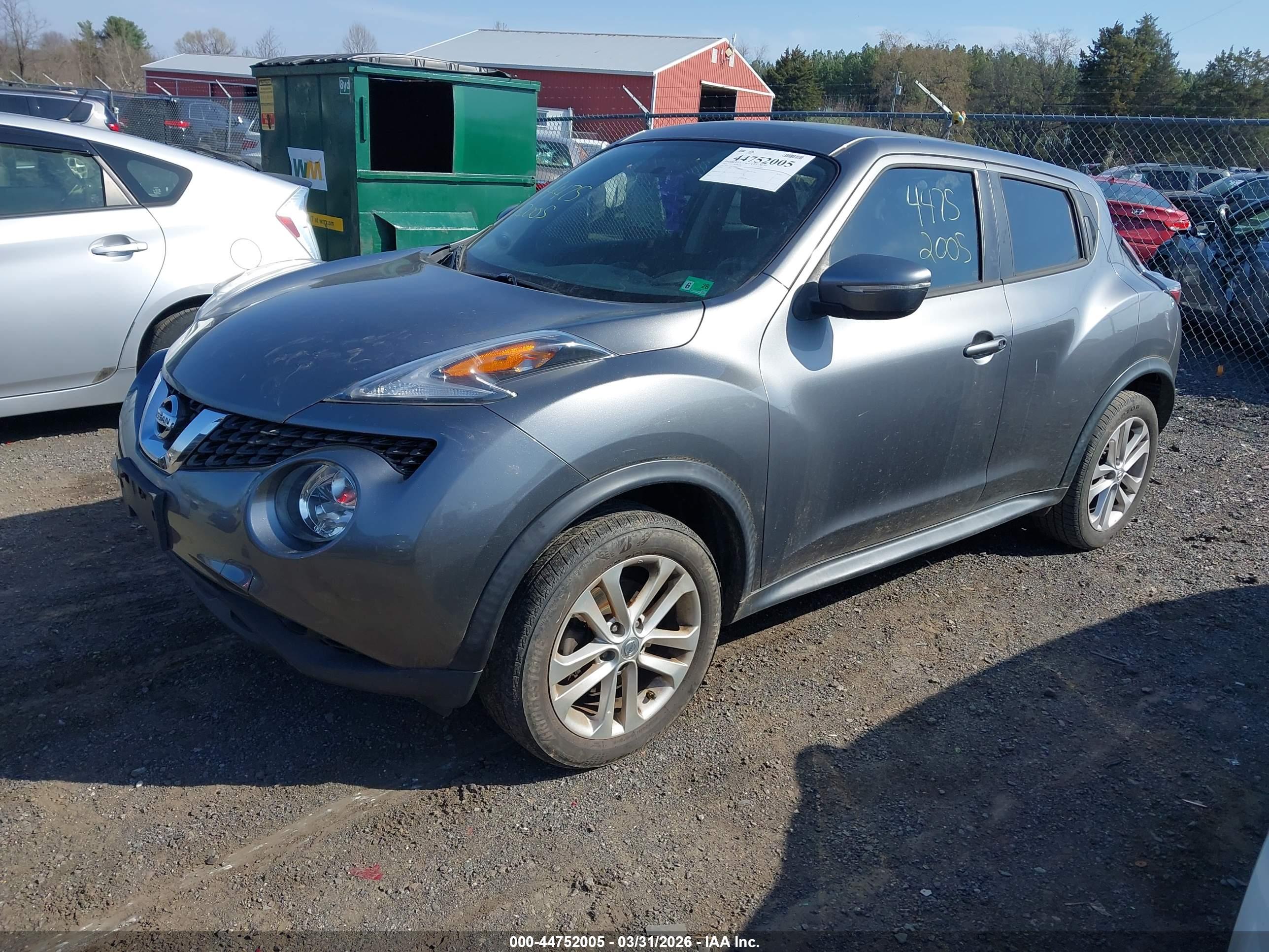 NISSAN JUKE image 2