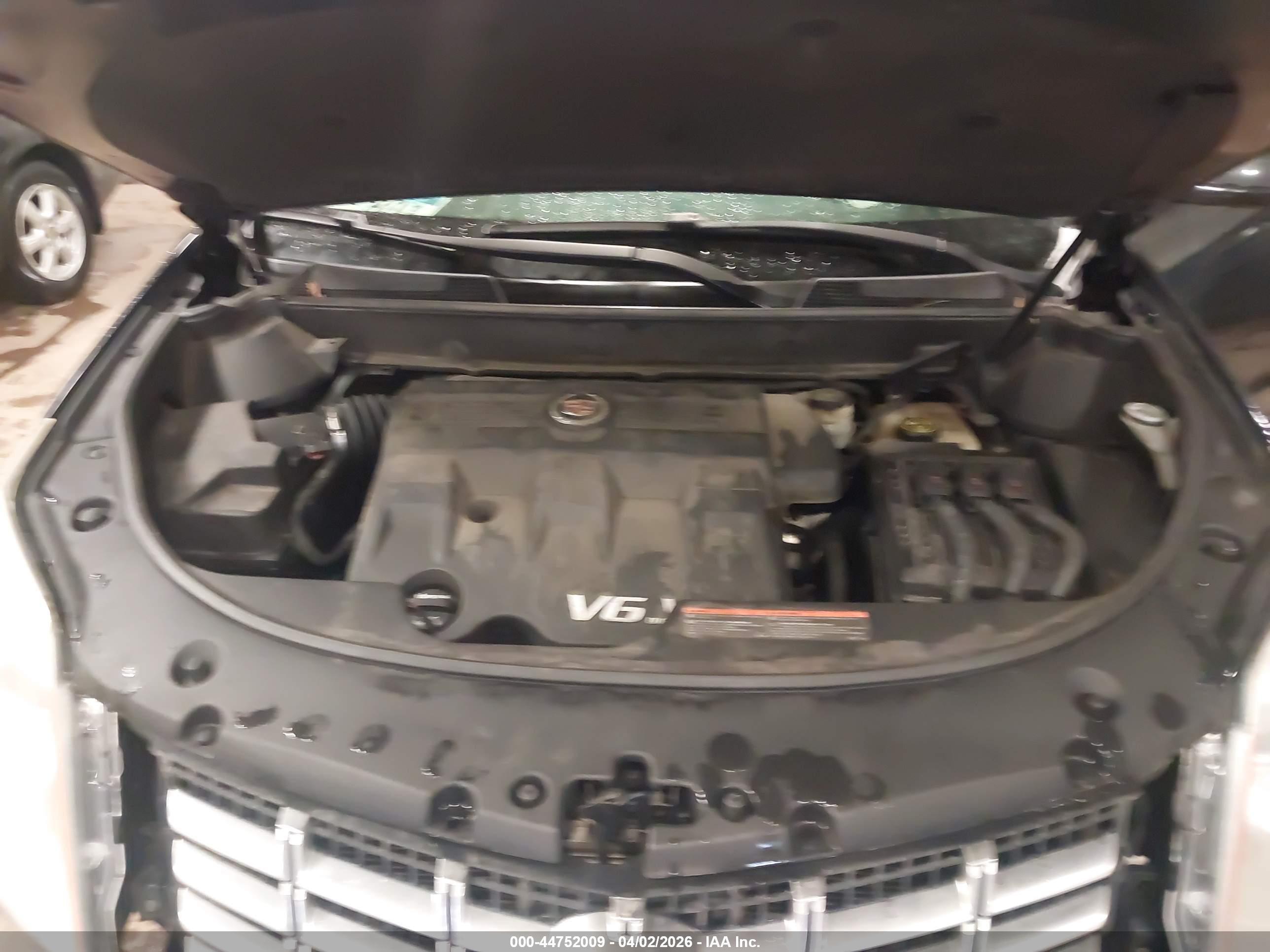 CADILLAC SRX image 10