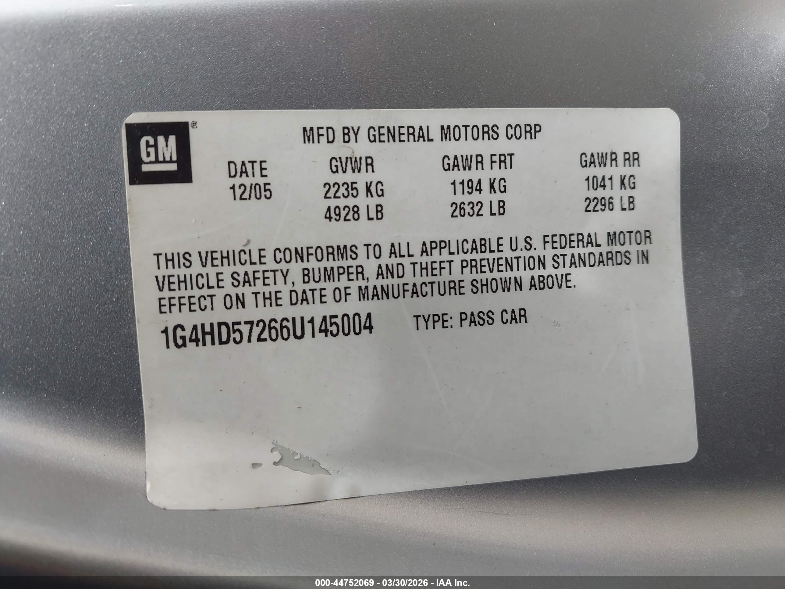 BUICK LUCERNE image 9