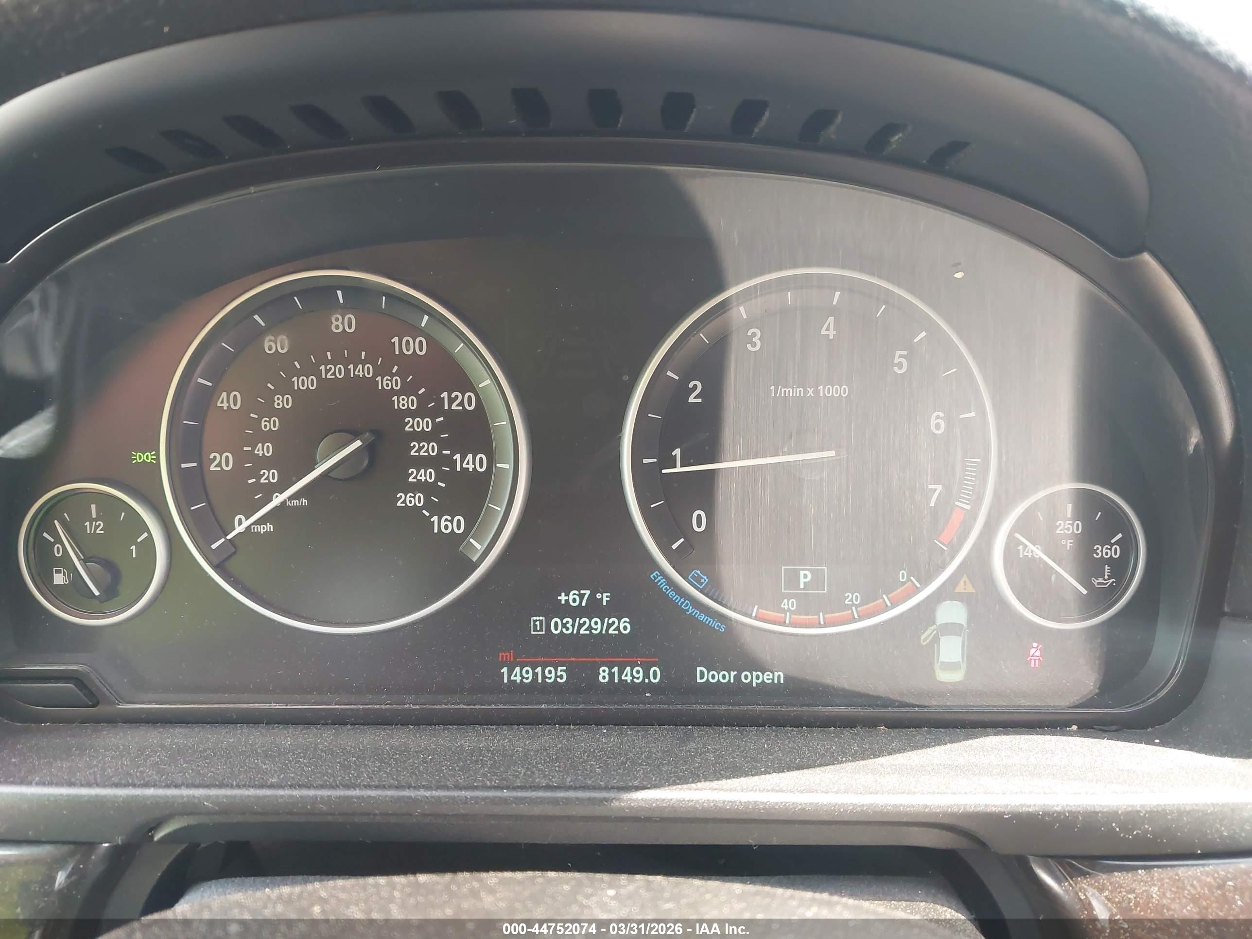 BMW 528I image 7