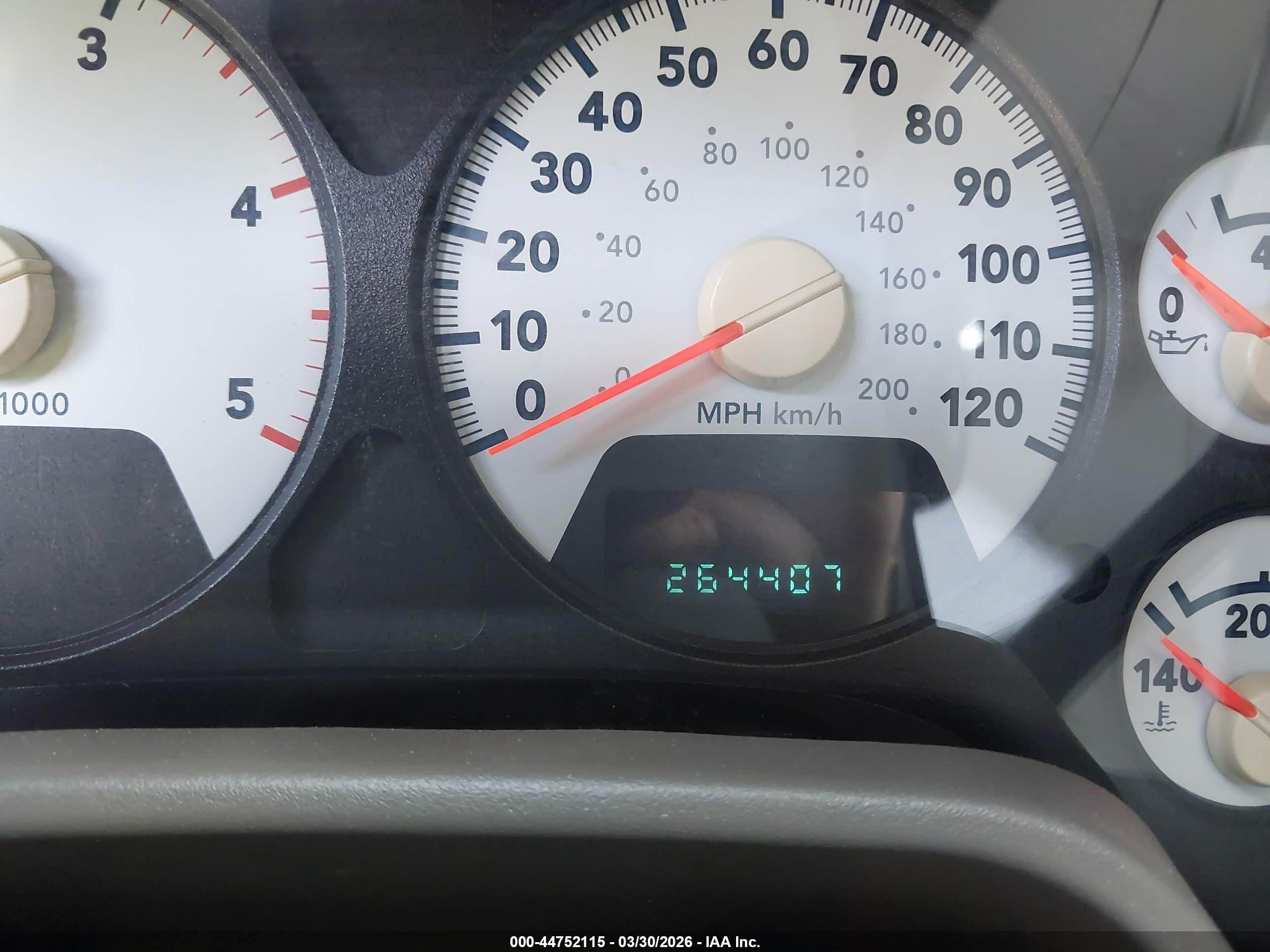 DODGE RAM image 6