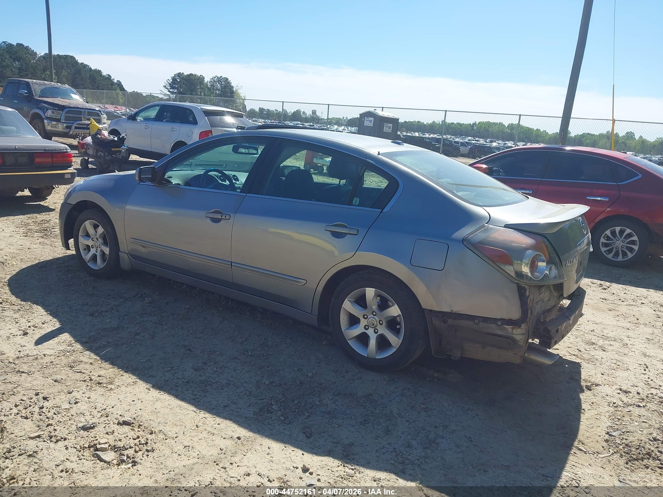 NISSAN ALTIMA image 3