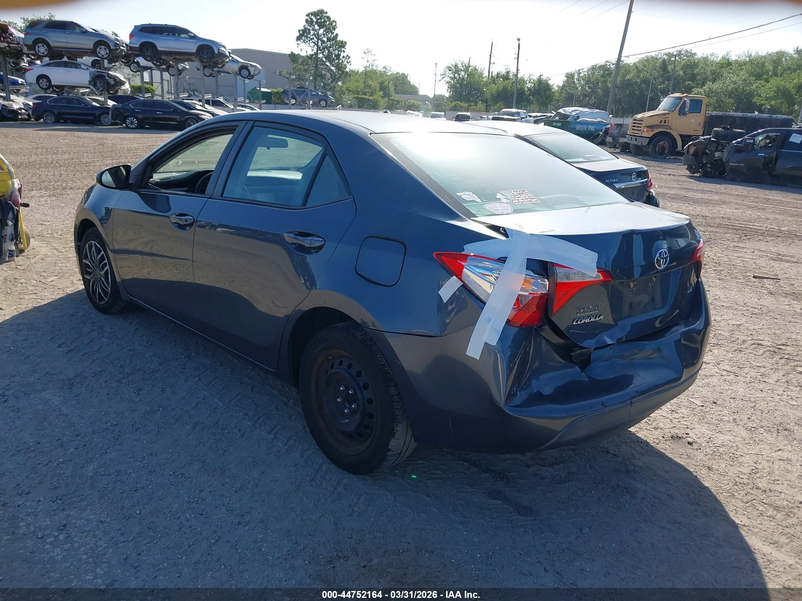 TOYOTA COROLLA image 3
