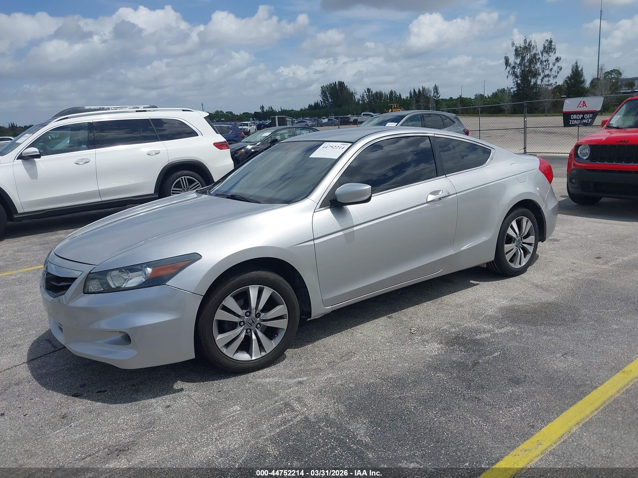HONDA ACCORD image 2