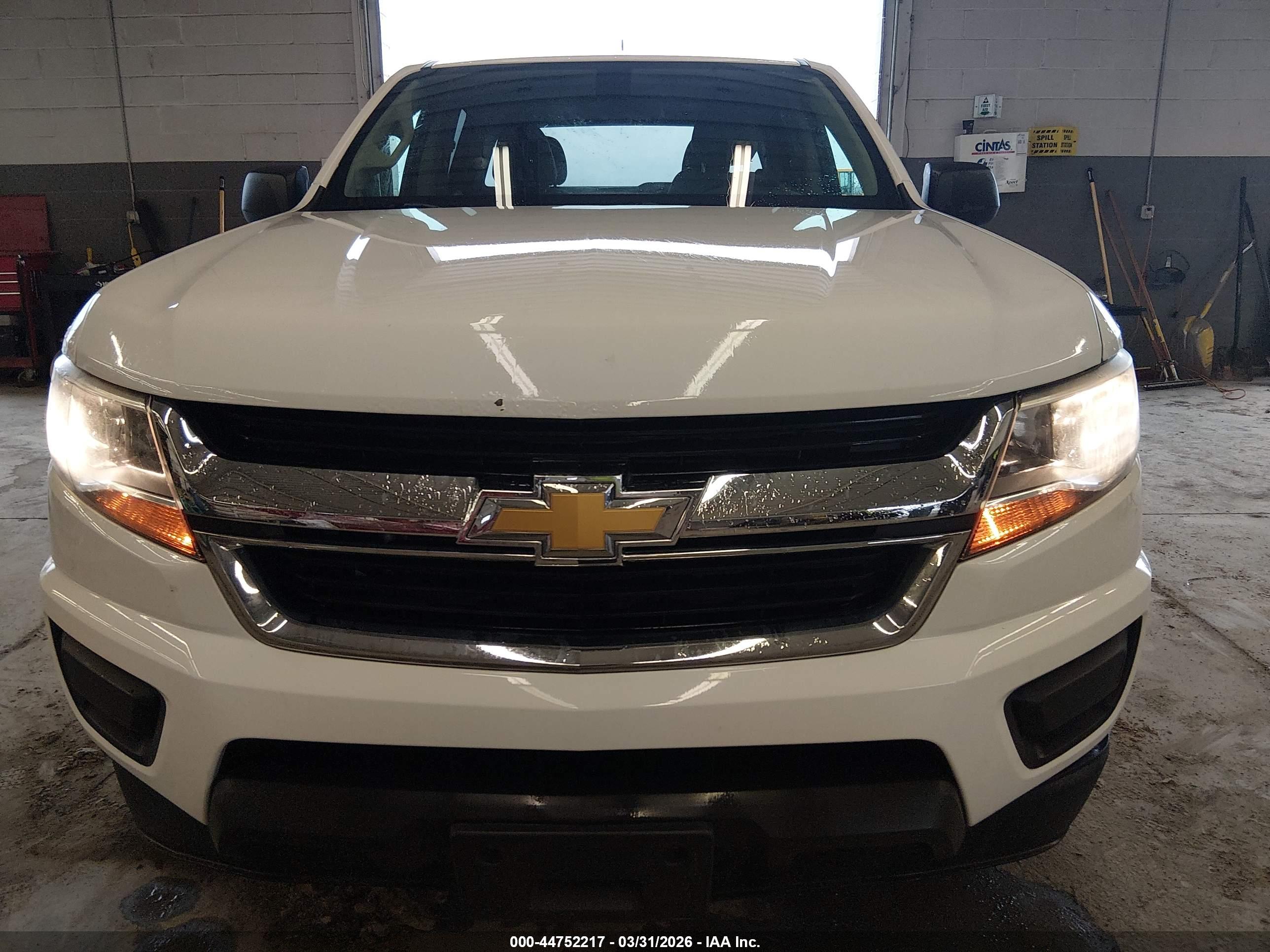 CHEVROLET COLORADO image 6