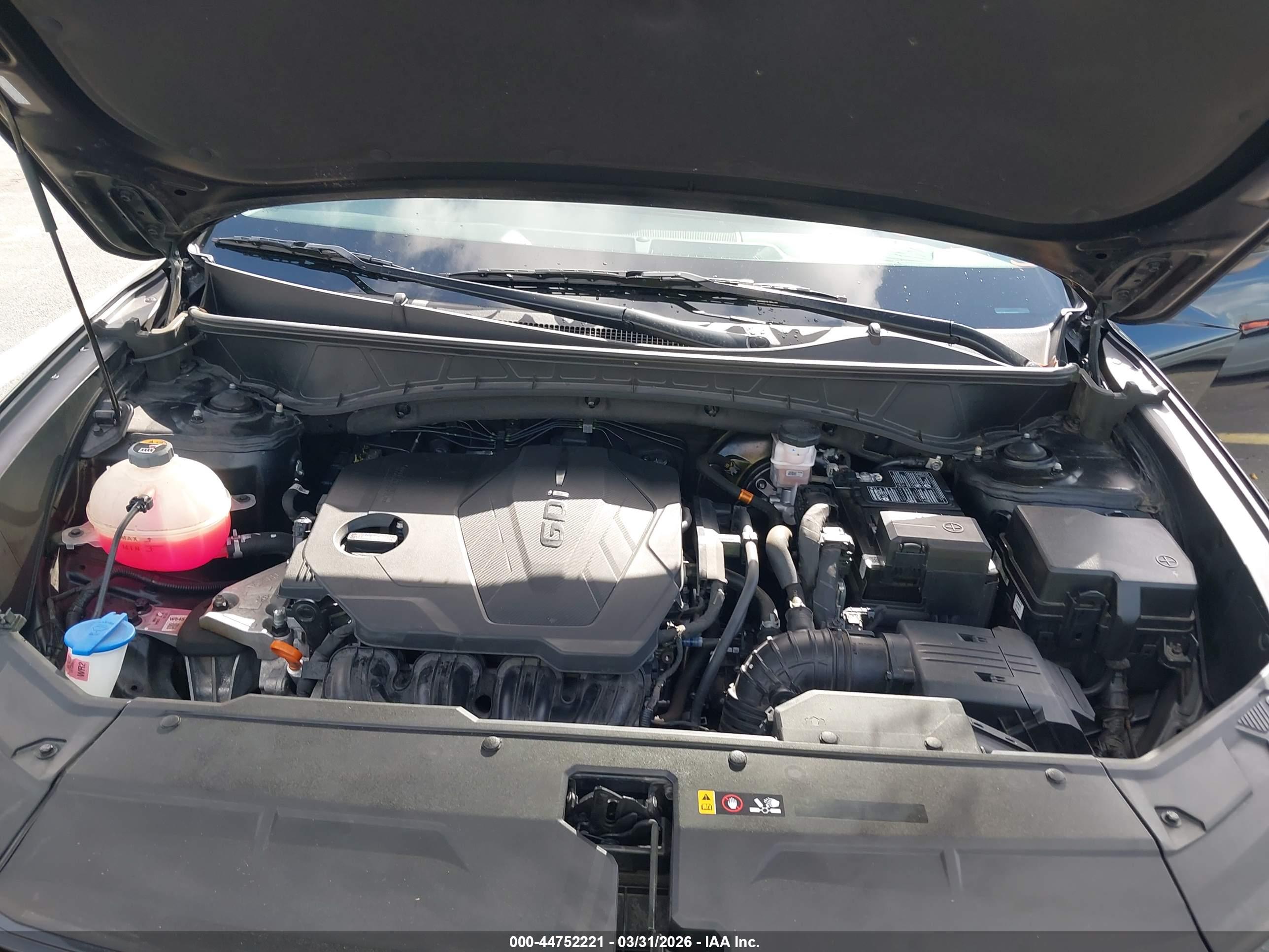 HYUNDAI TUCSON image 10