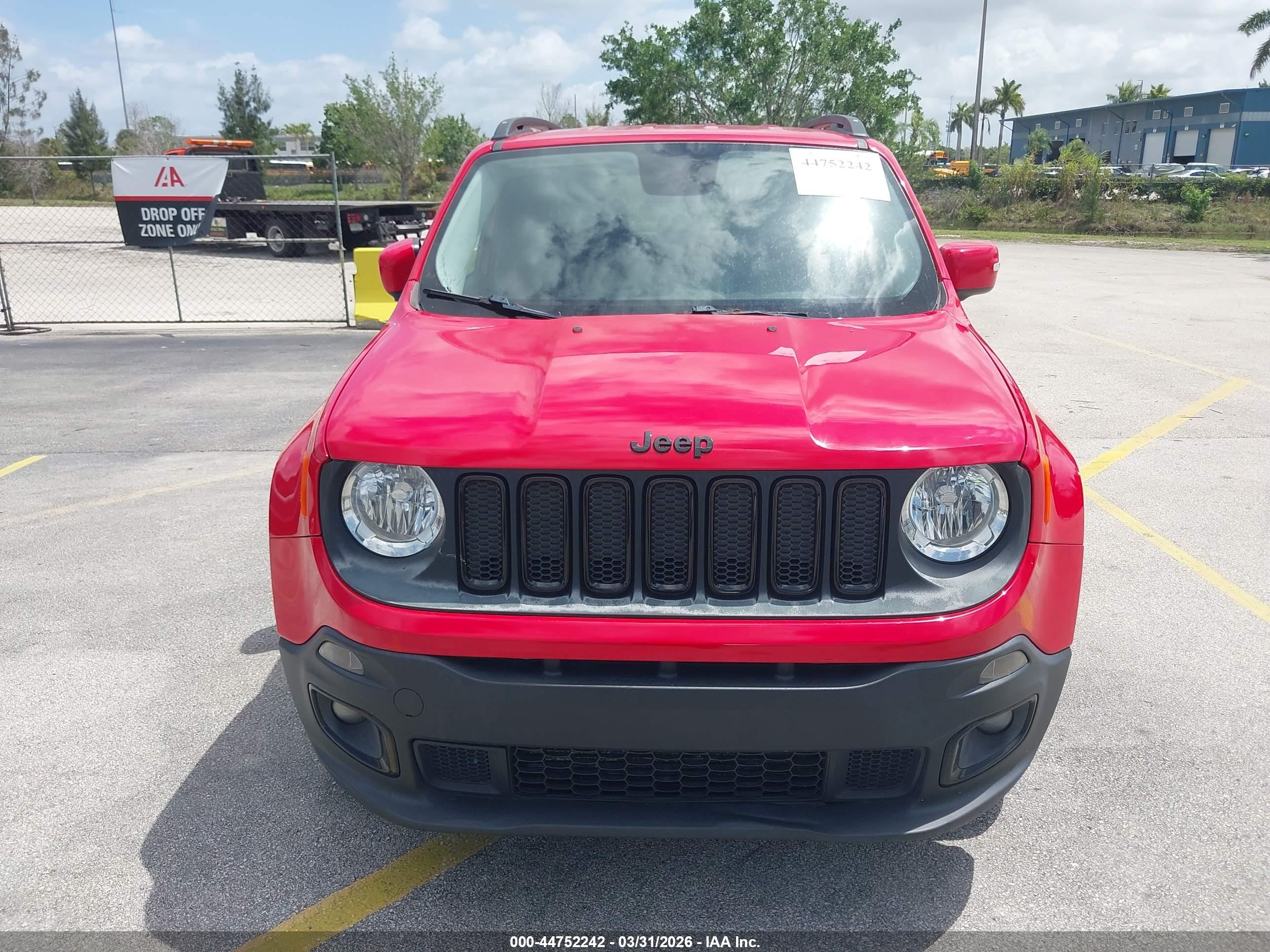 JEEP RENEGADE image 6