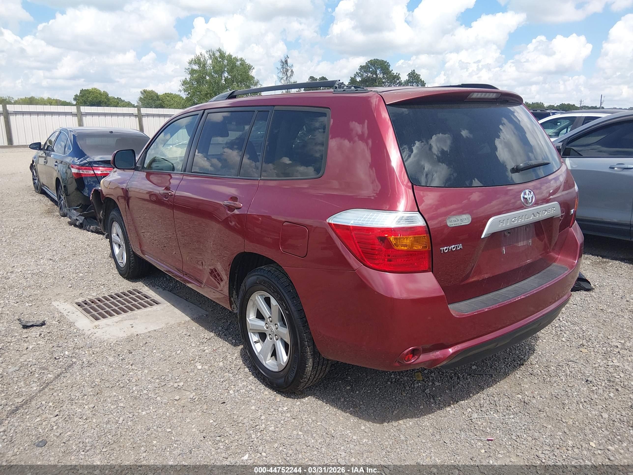 TOYOTA HIGHLANDER image 3