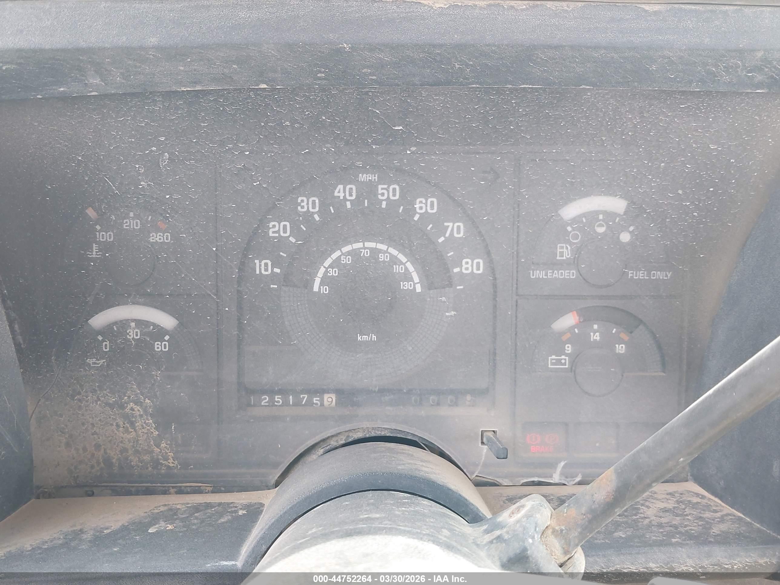 CHEVROLET GMT-400 image 7