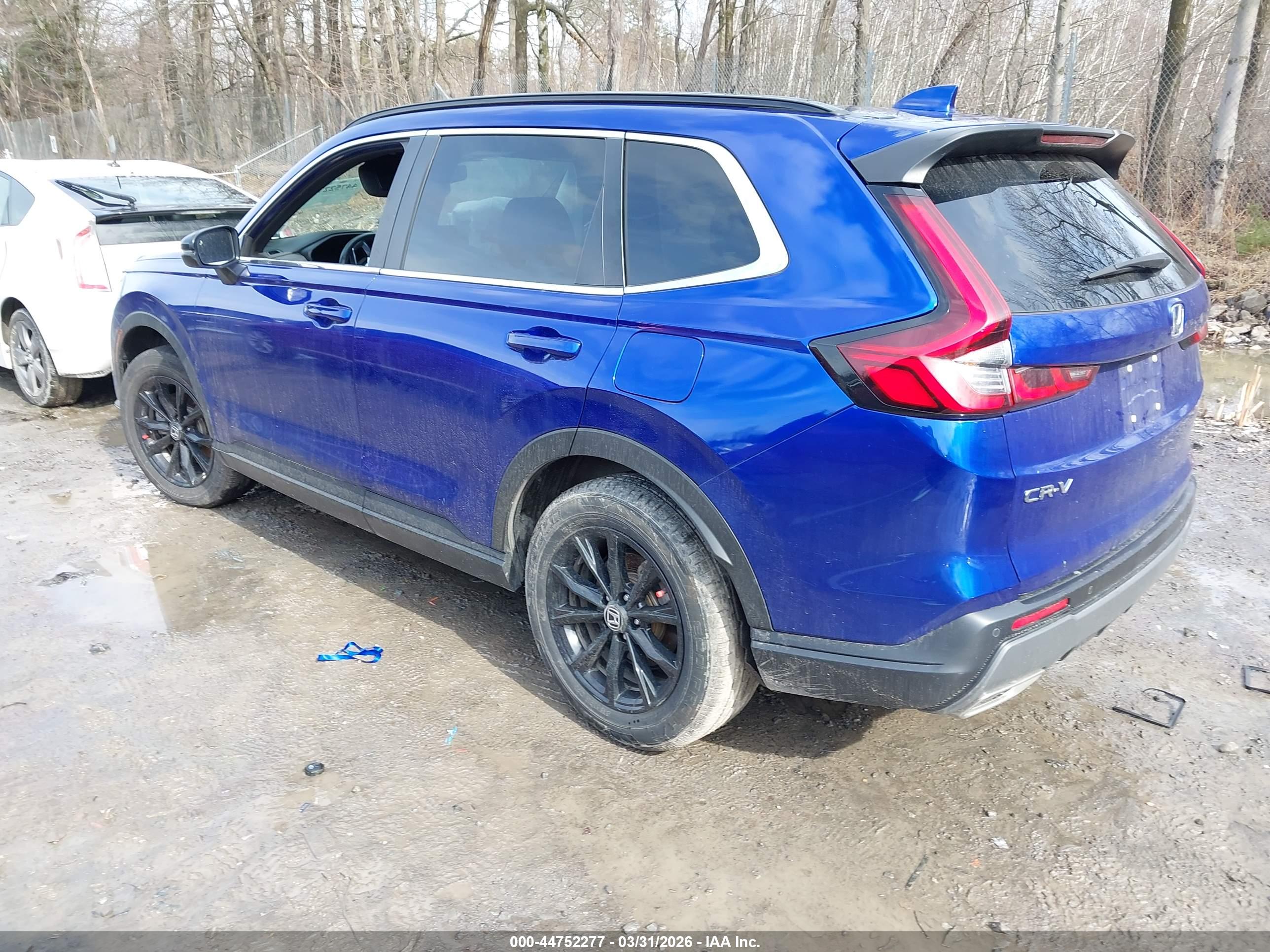 HONDA CR-V image 3