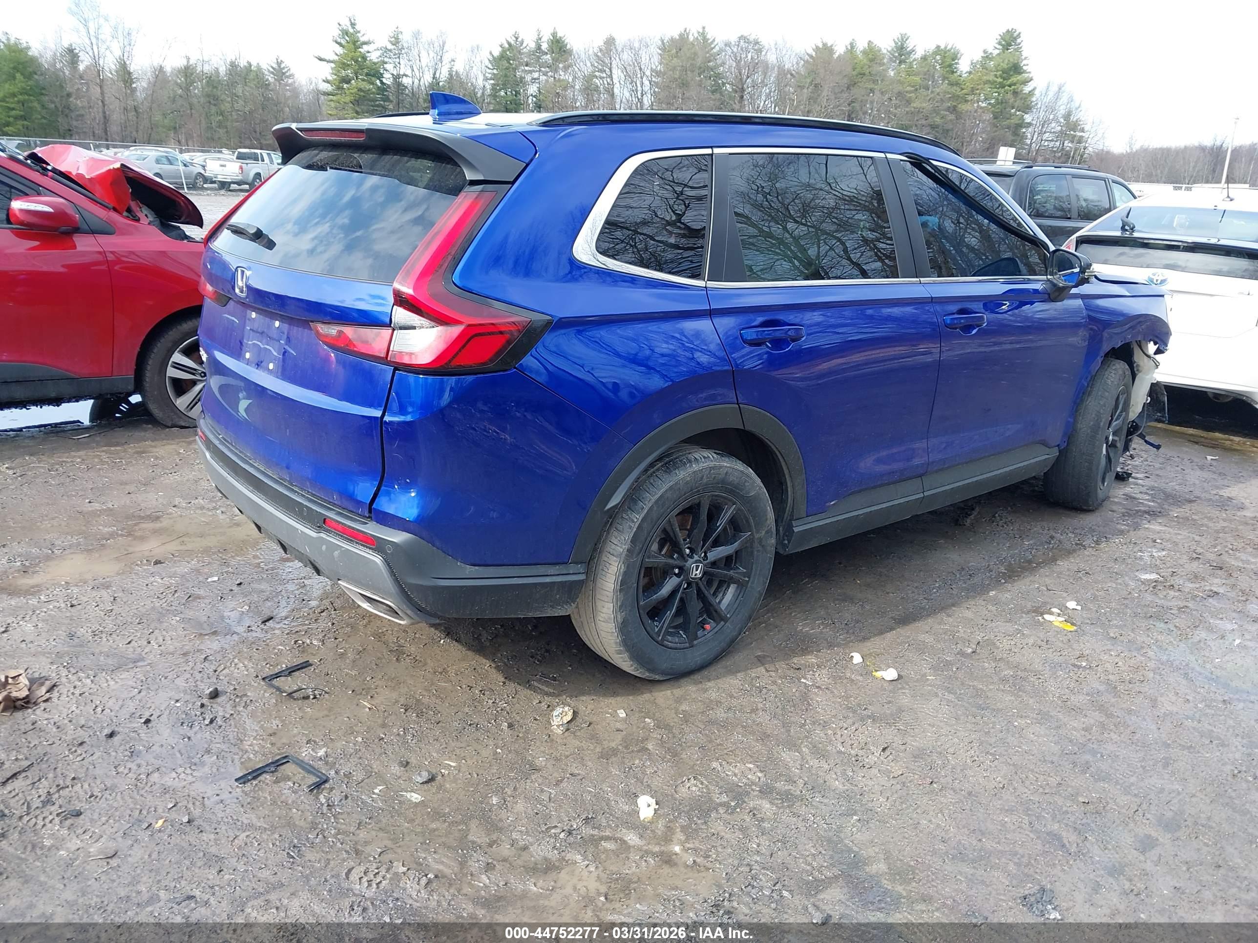 HONDA CR-V image 4