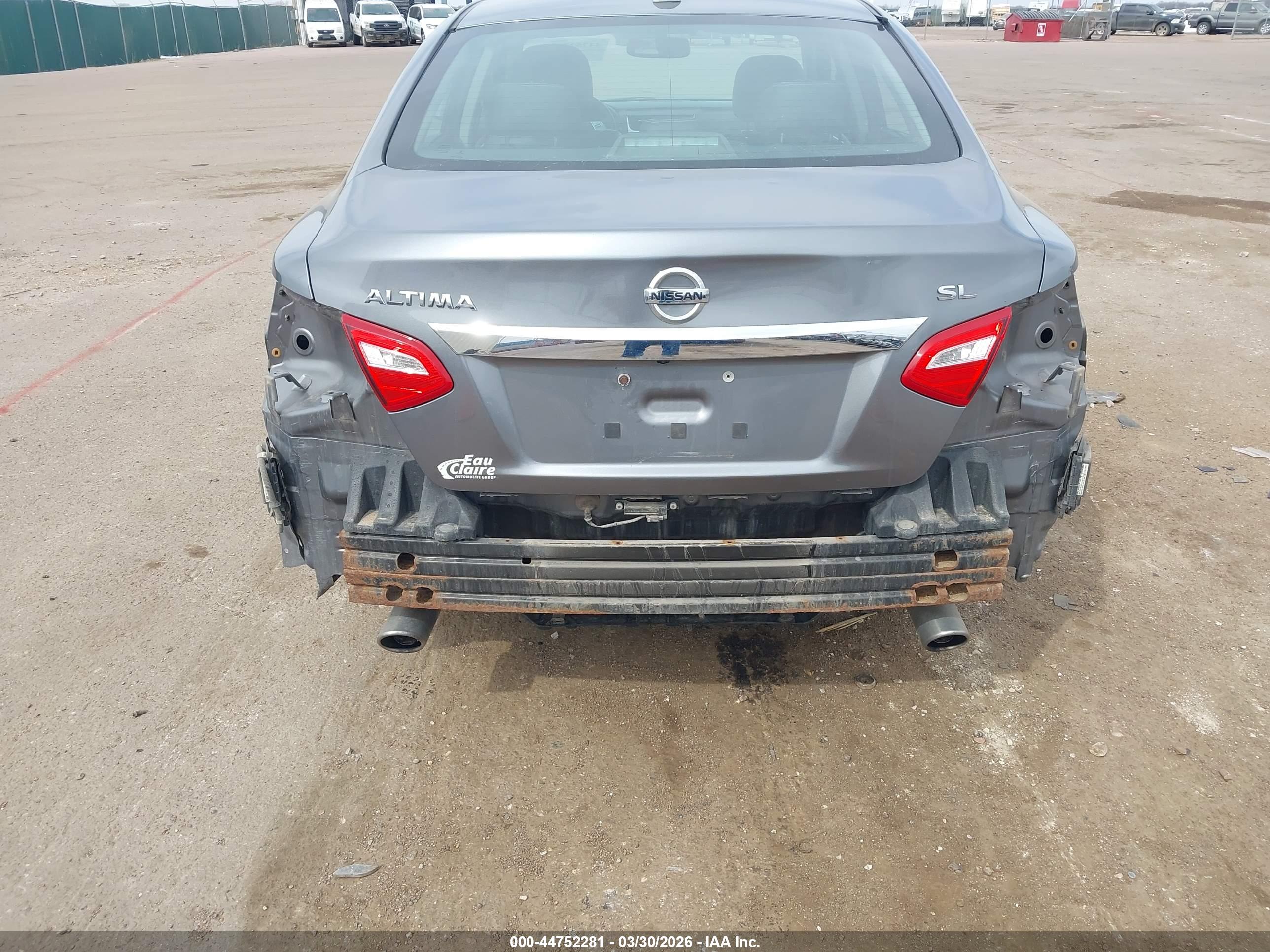 NISSAN ALTIMA image 6
