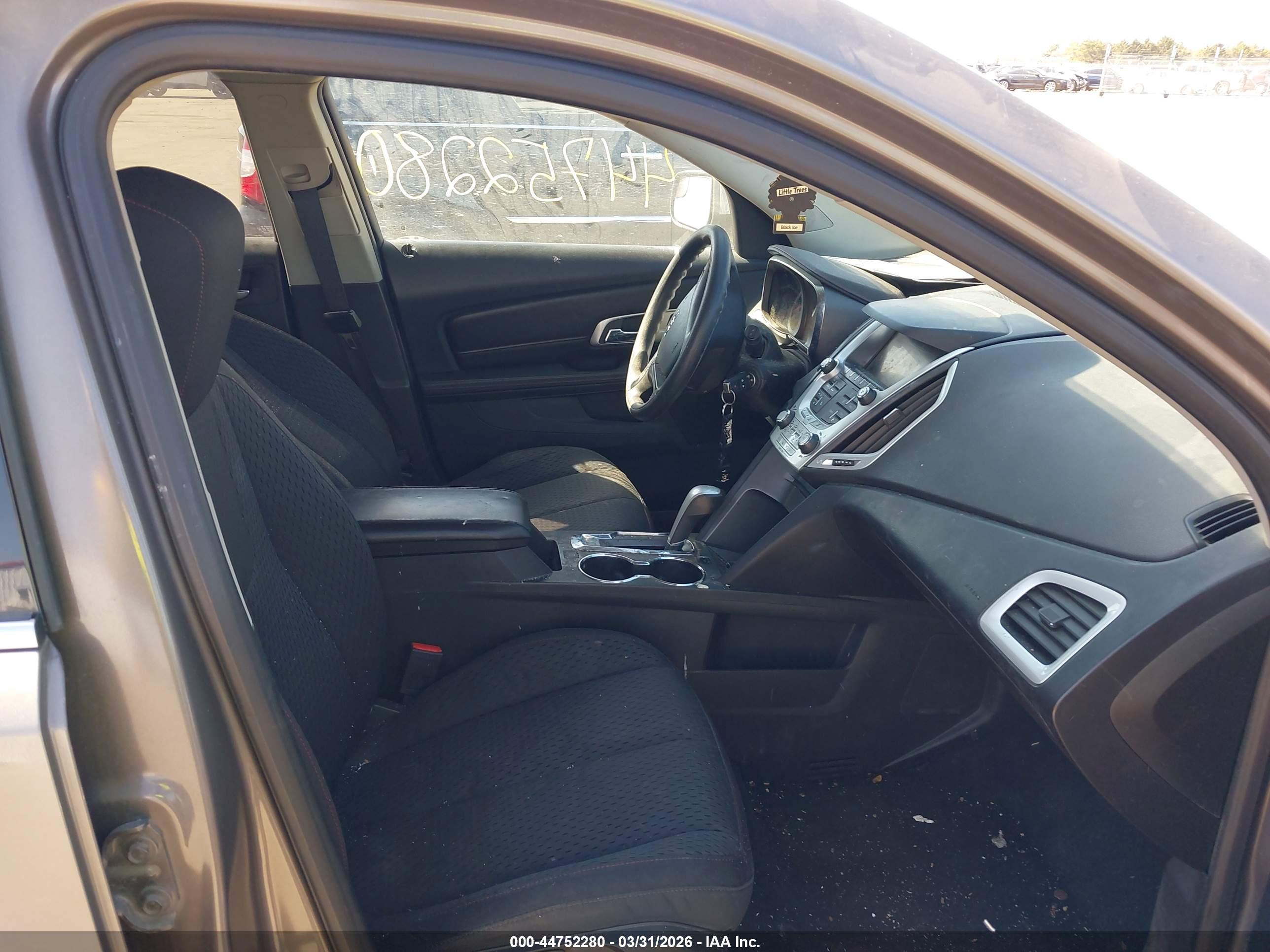 GMC TERRAIN image 5