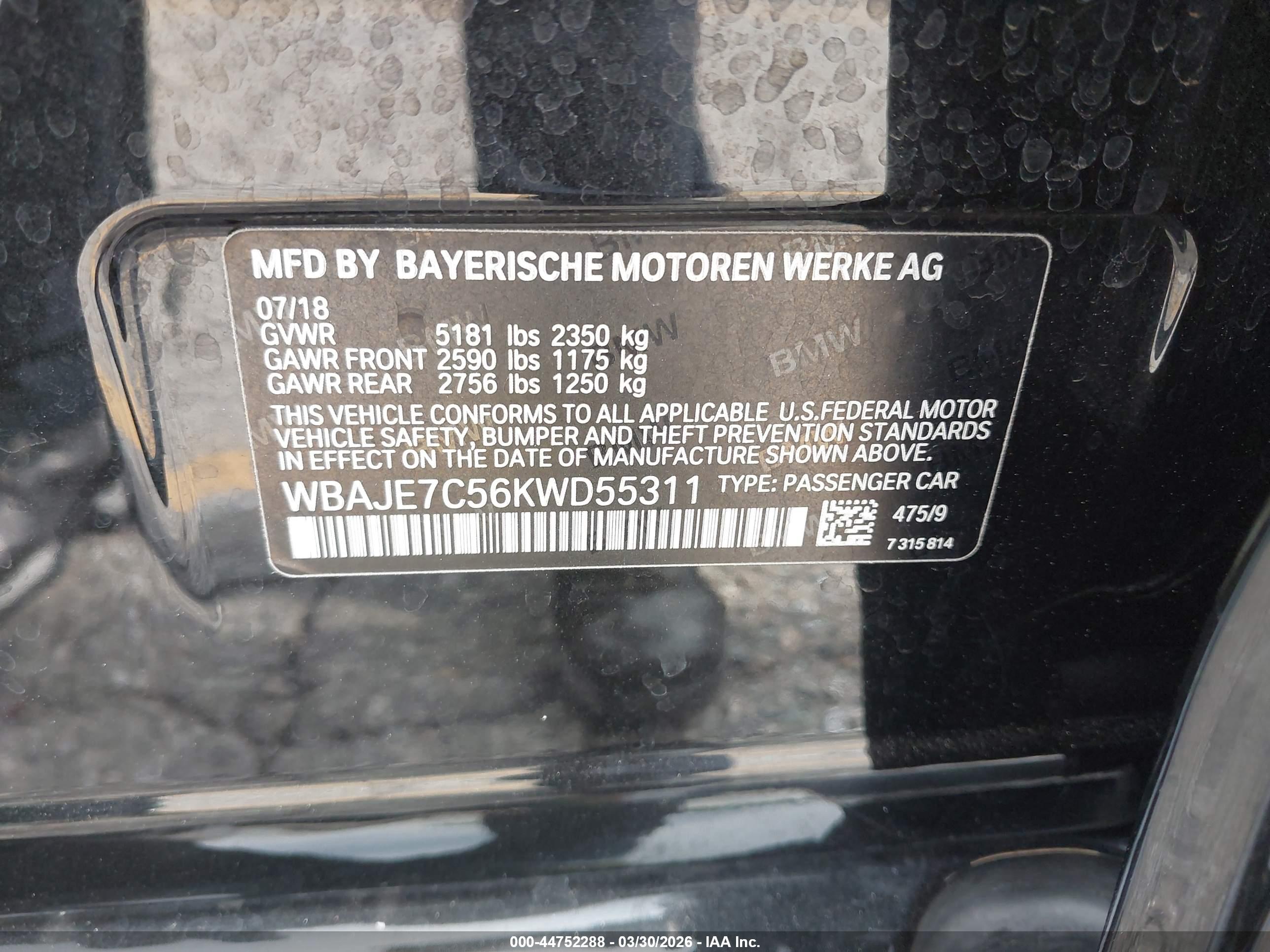 BMW 540I image 9