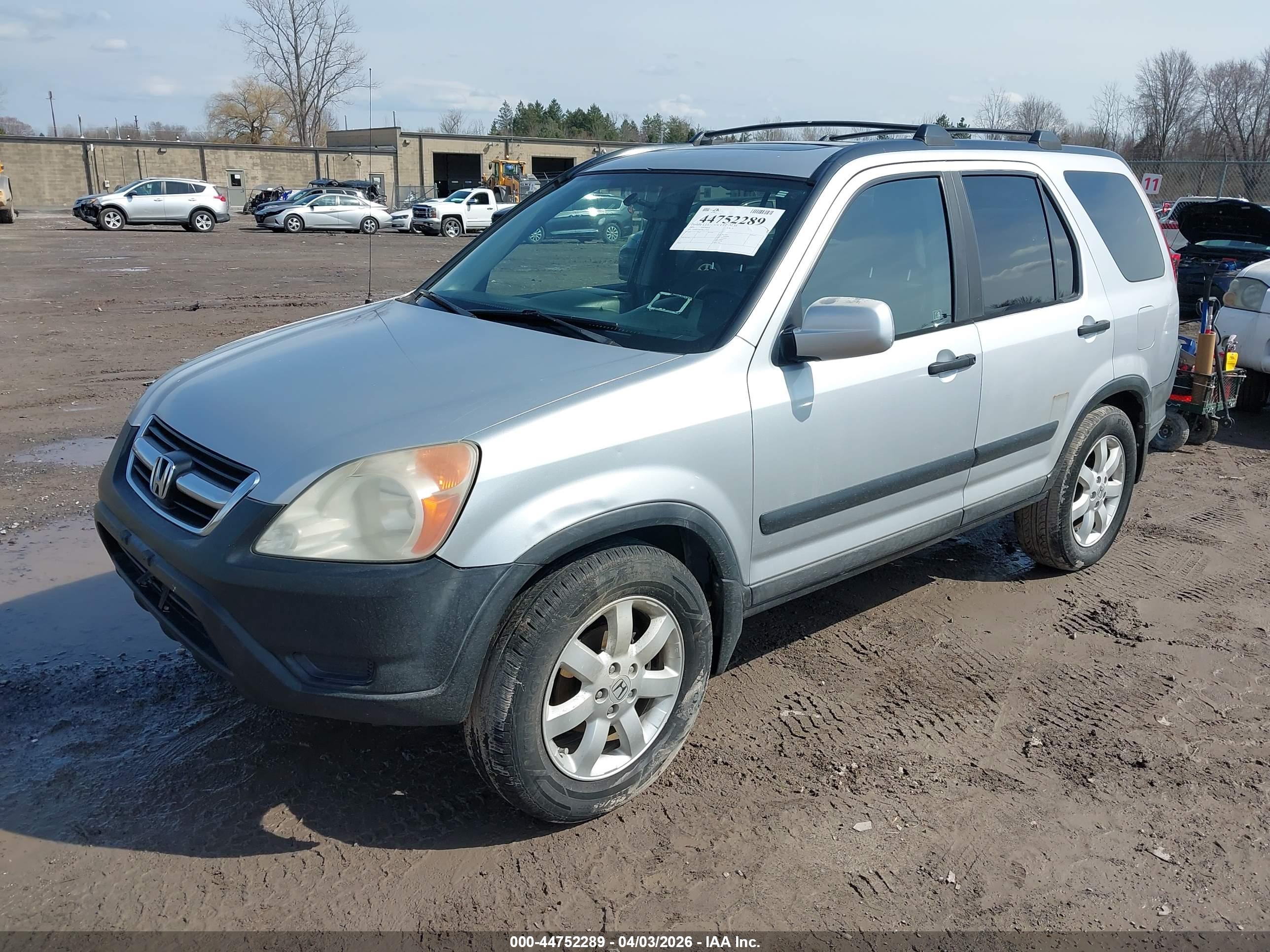 HONDA CR-V image 2