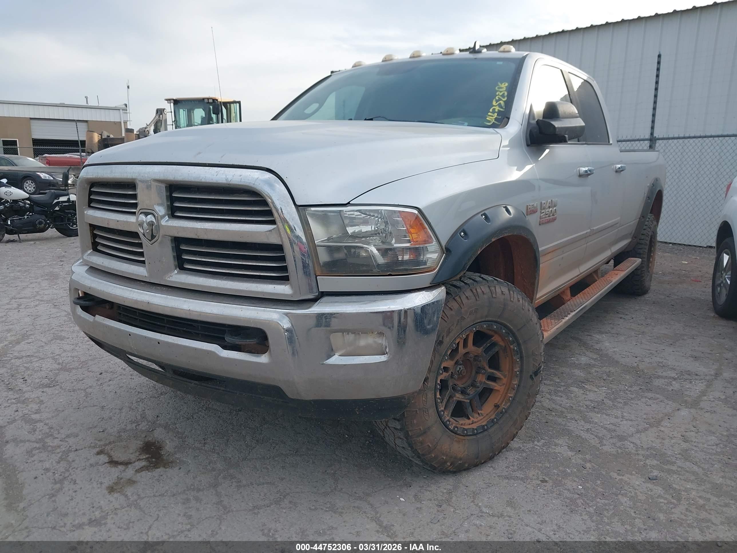 RAM 2500 image 2