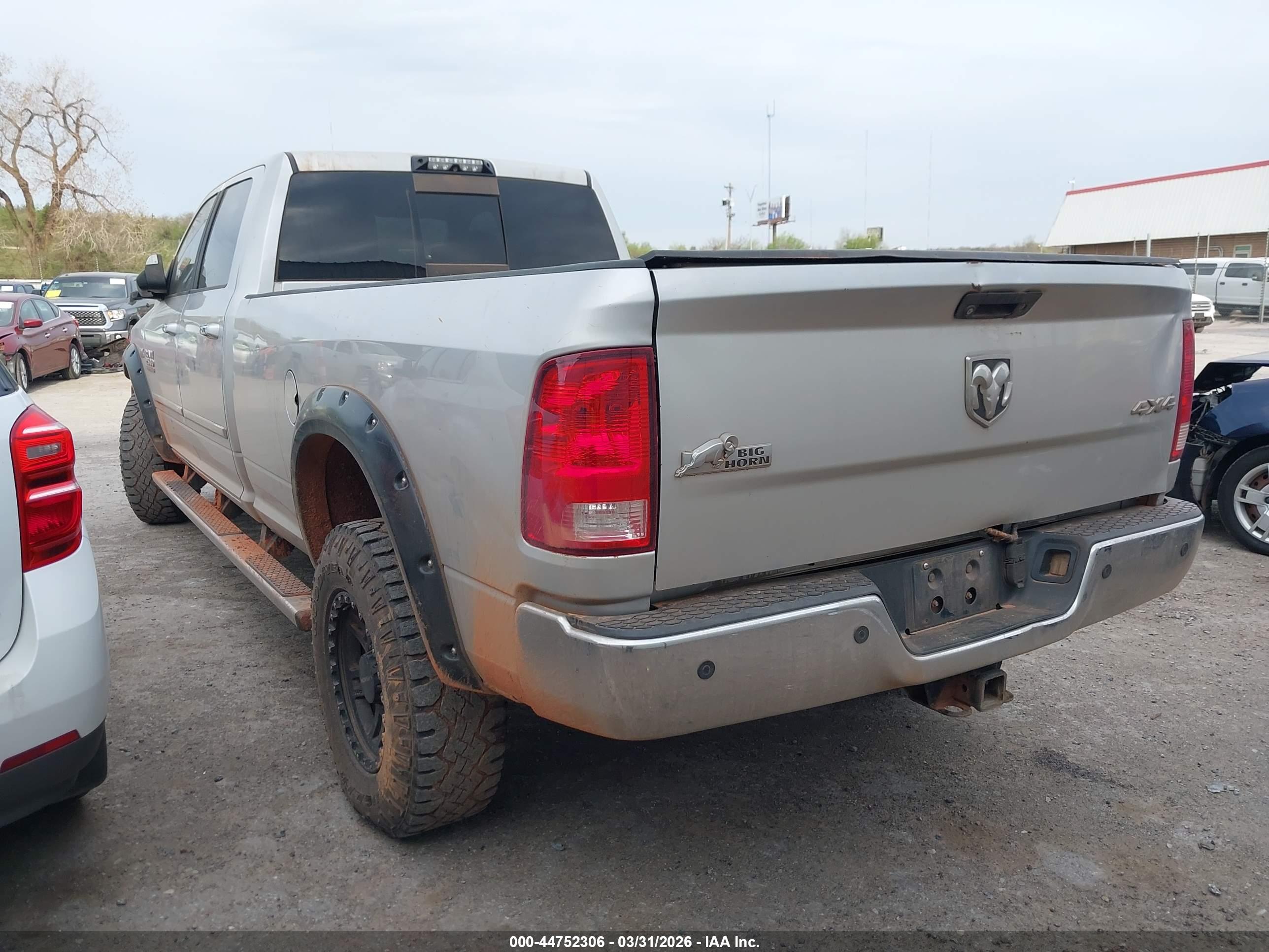 RAM 2500 image 3
