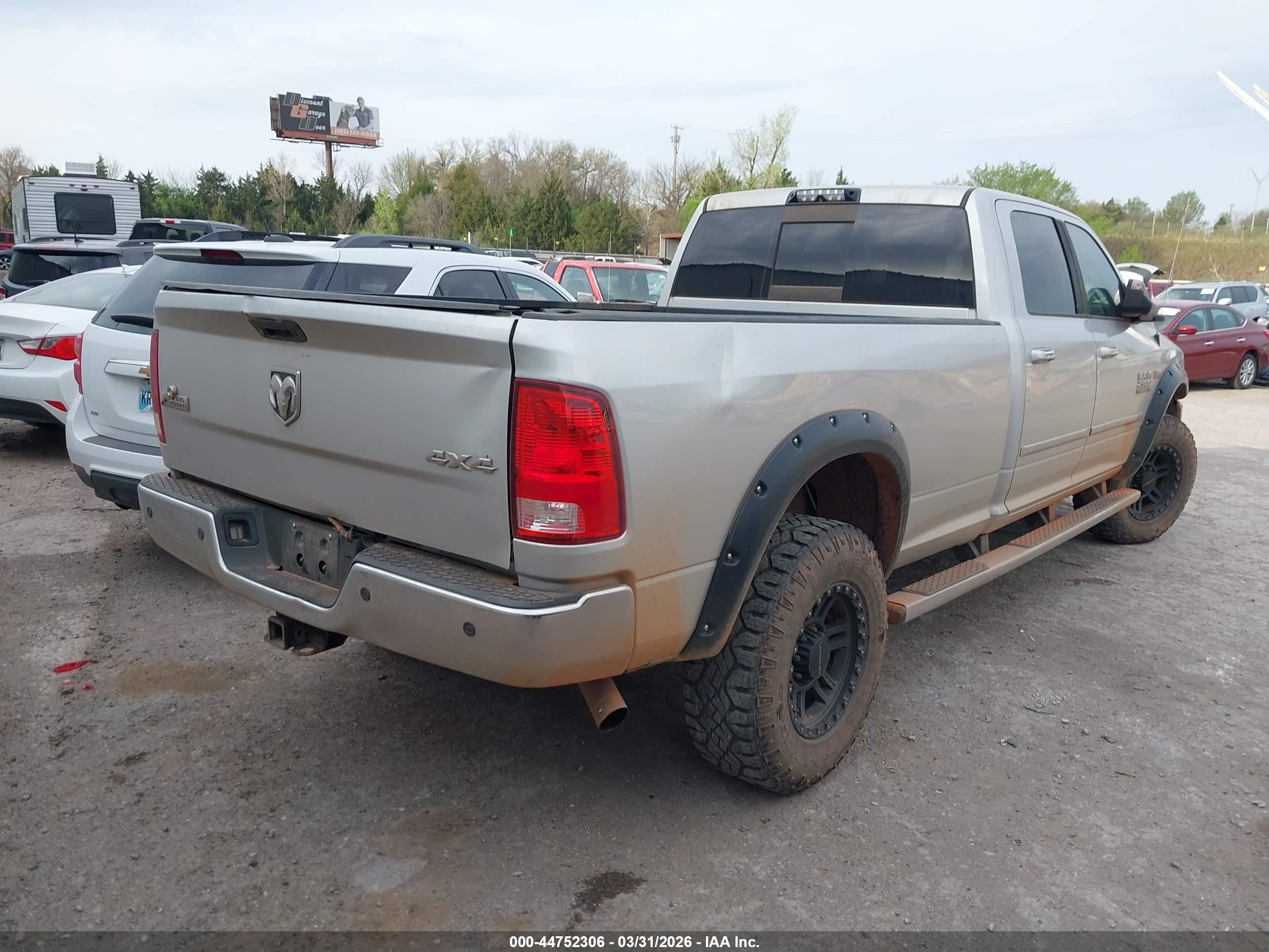 RAM 2500 image 4