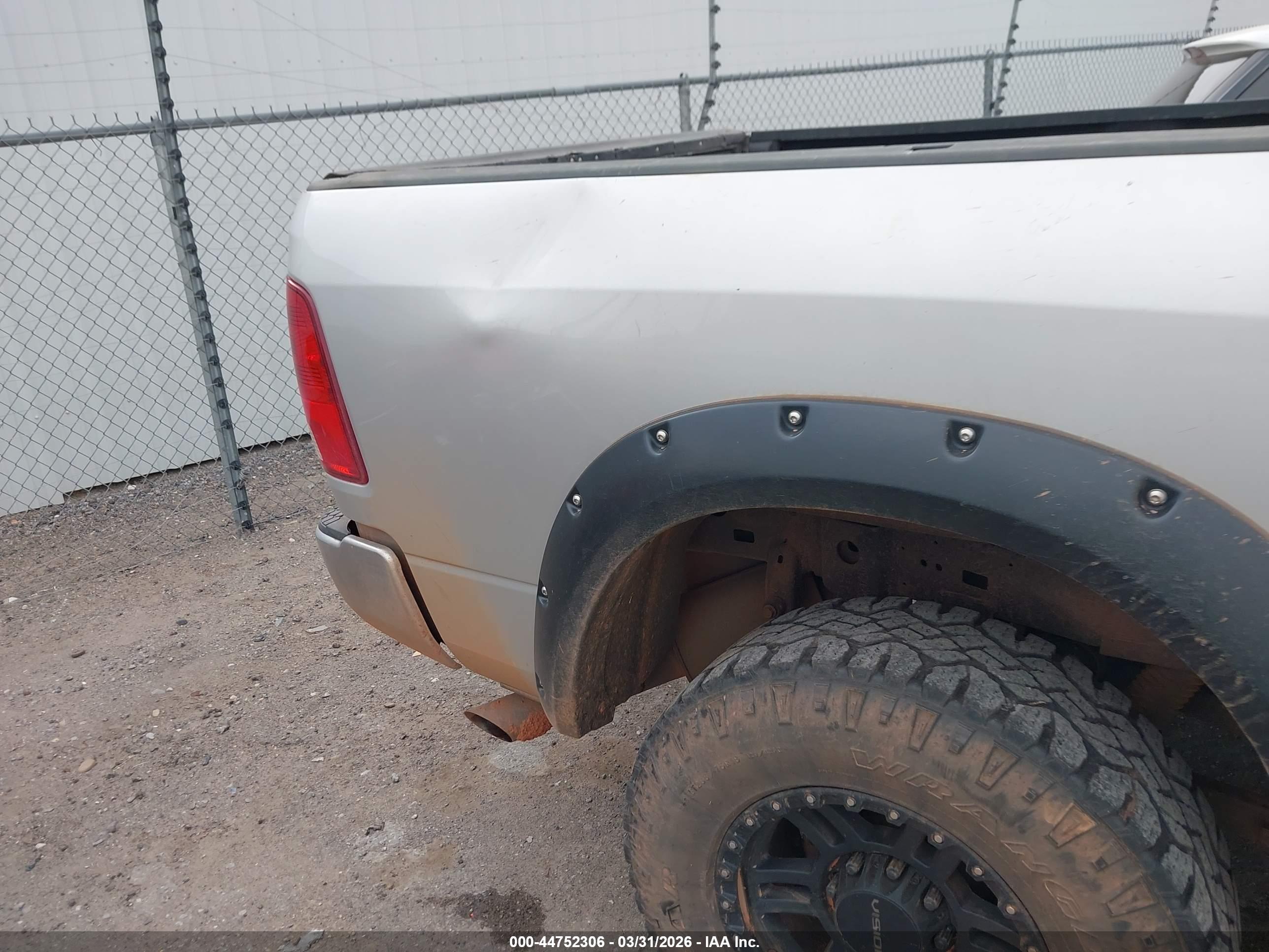 RAM 2500 image 6