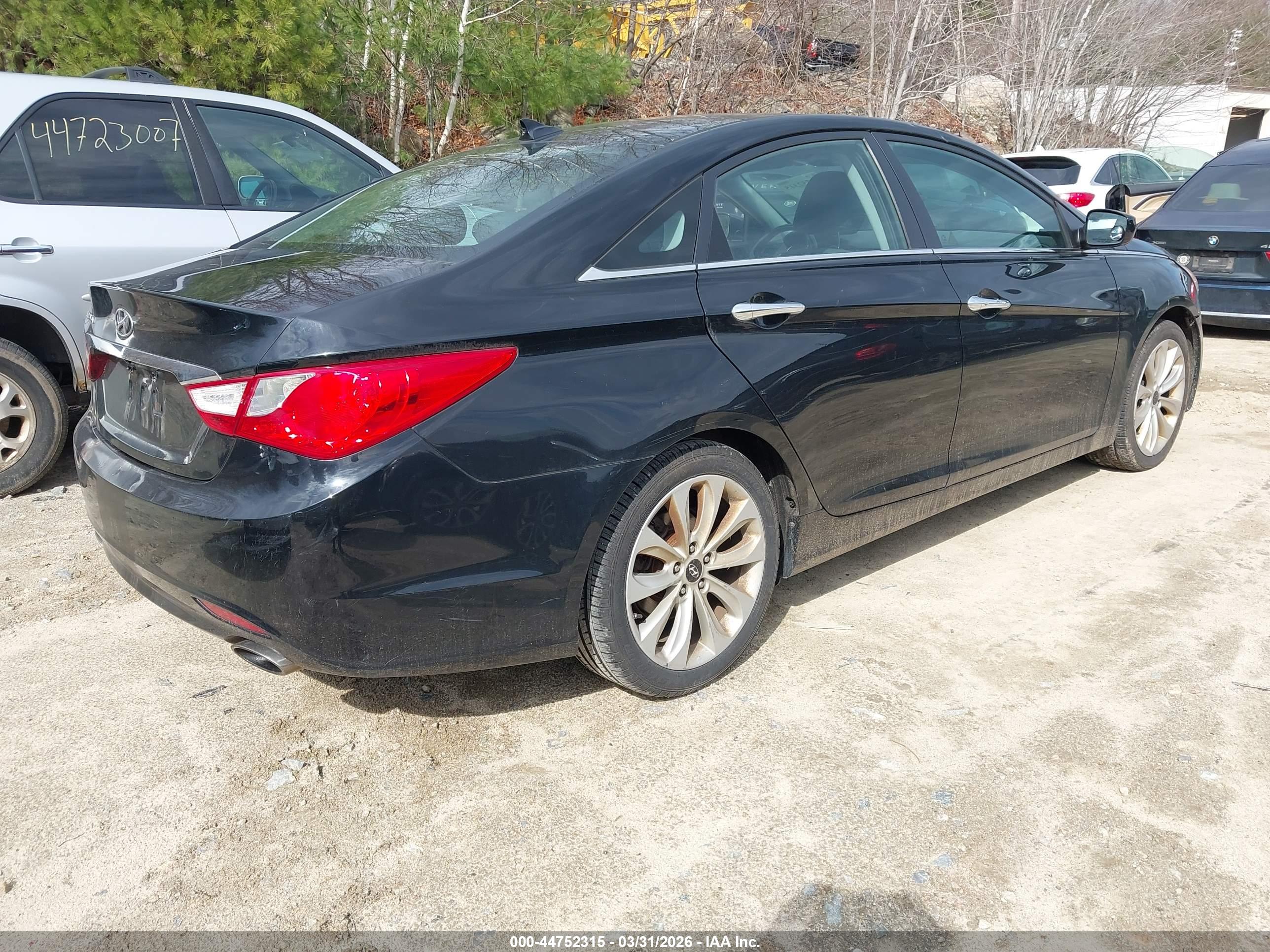 HYUNDAI SONATA image 4