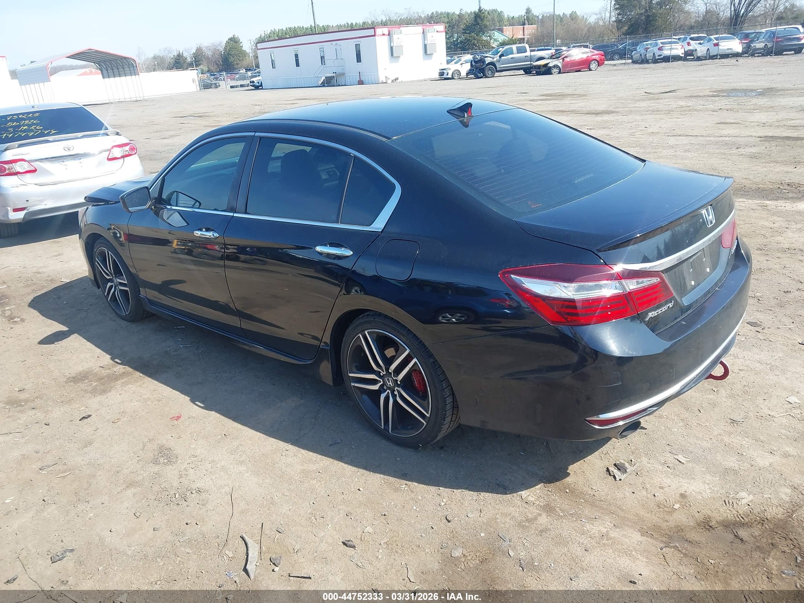 HONDA ACCORD image 3