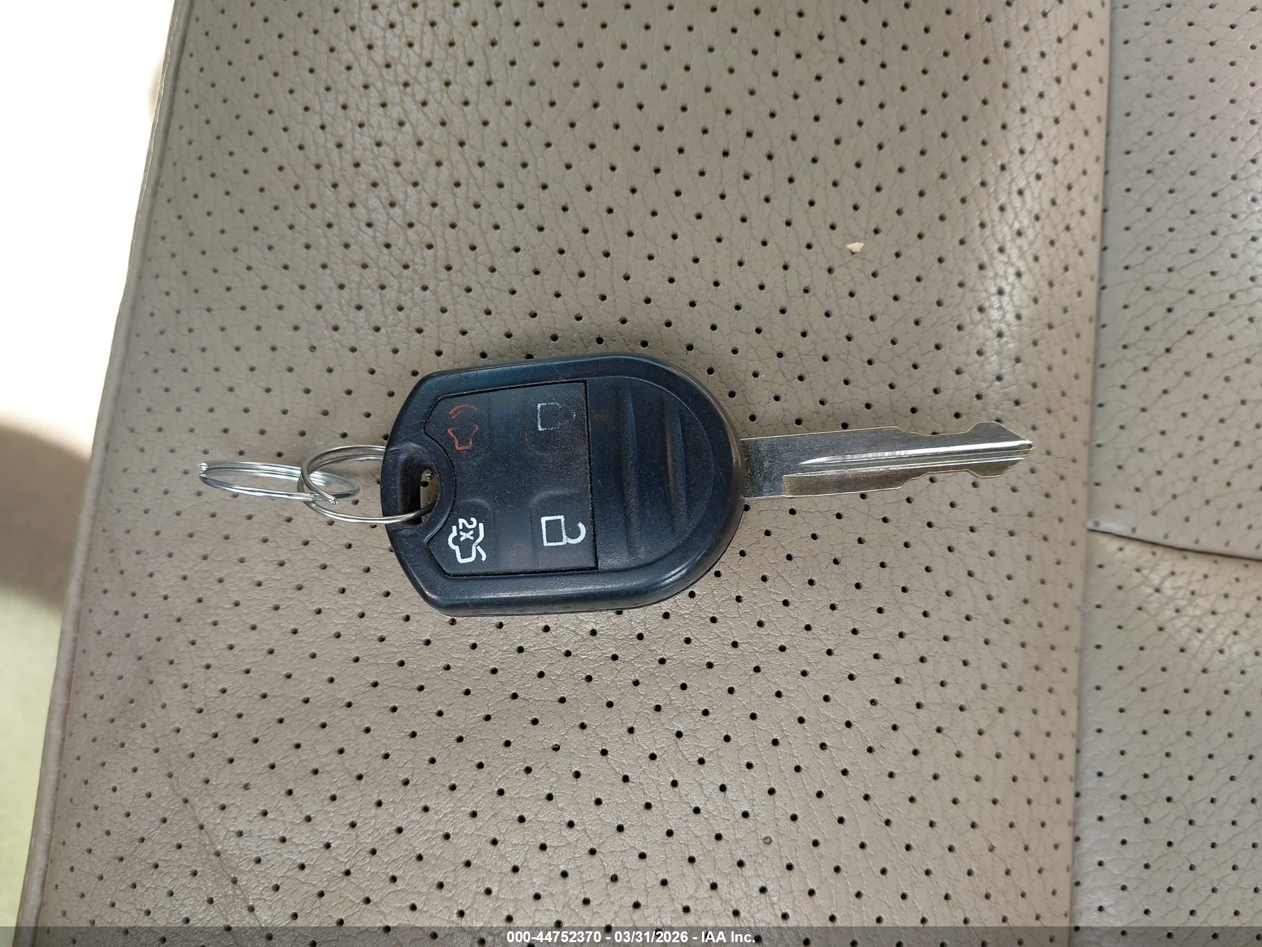 FORD EXPEDITION image 11