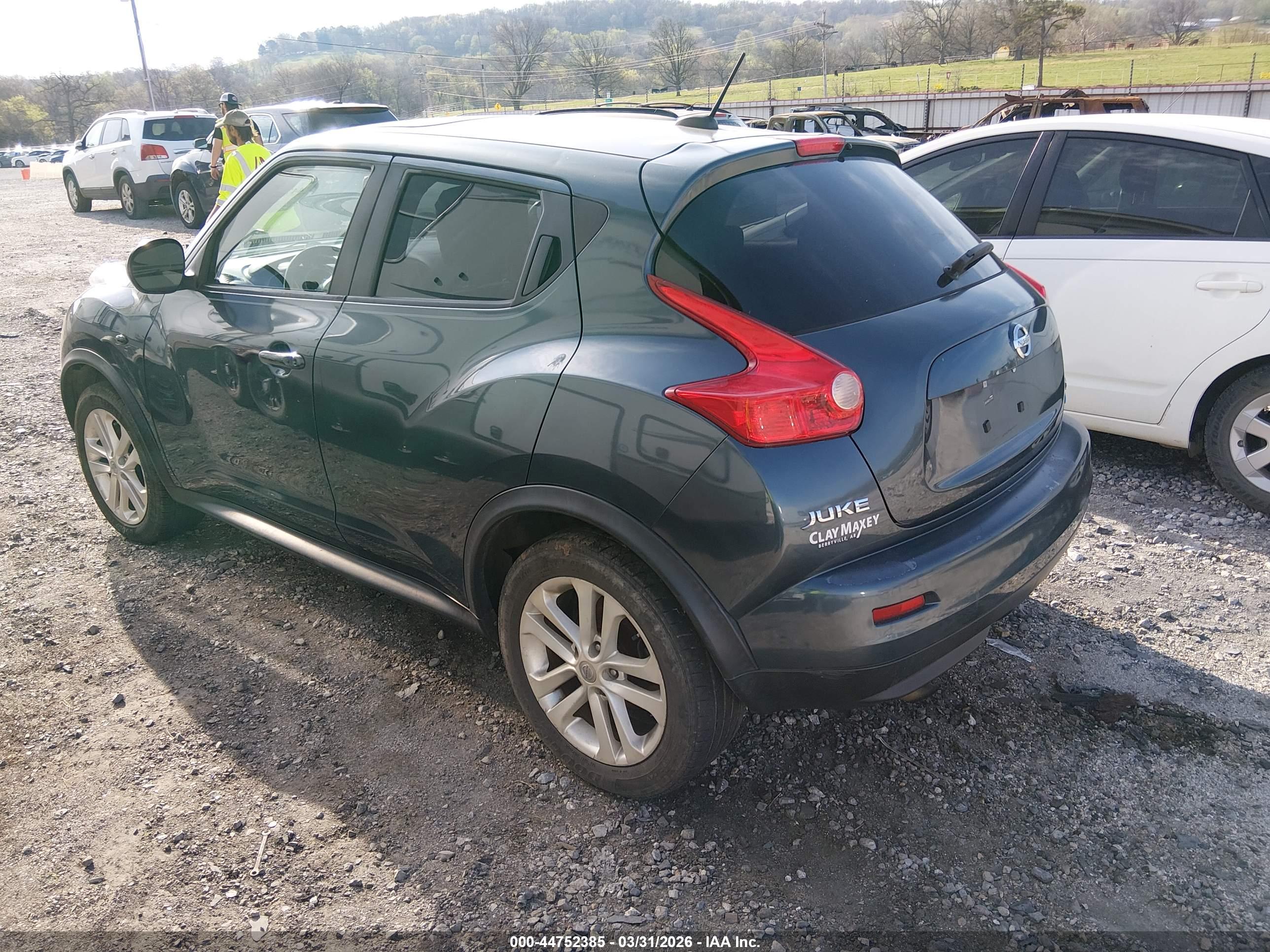 NISSAN JUKE image 3
