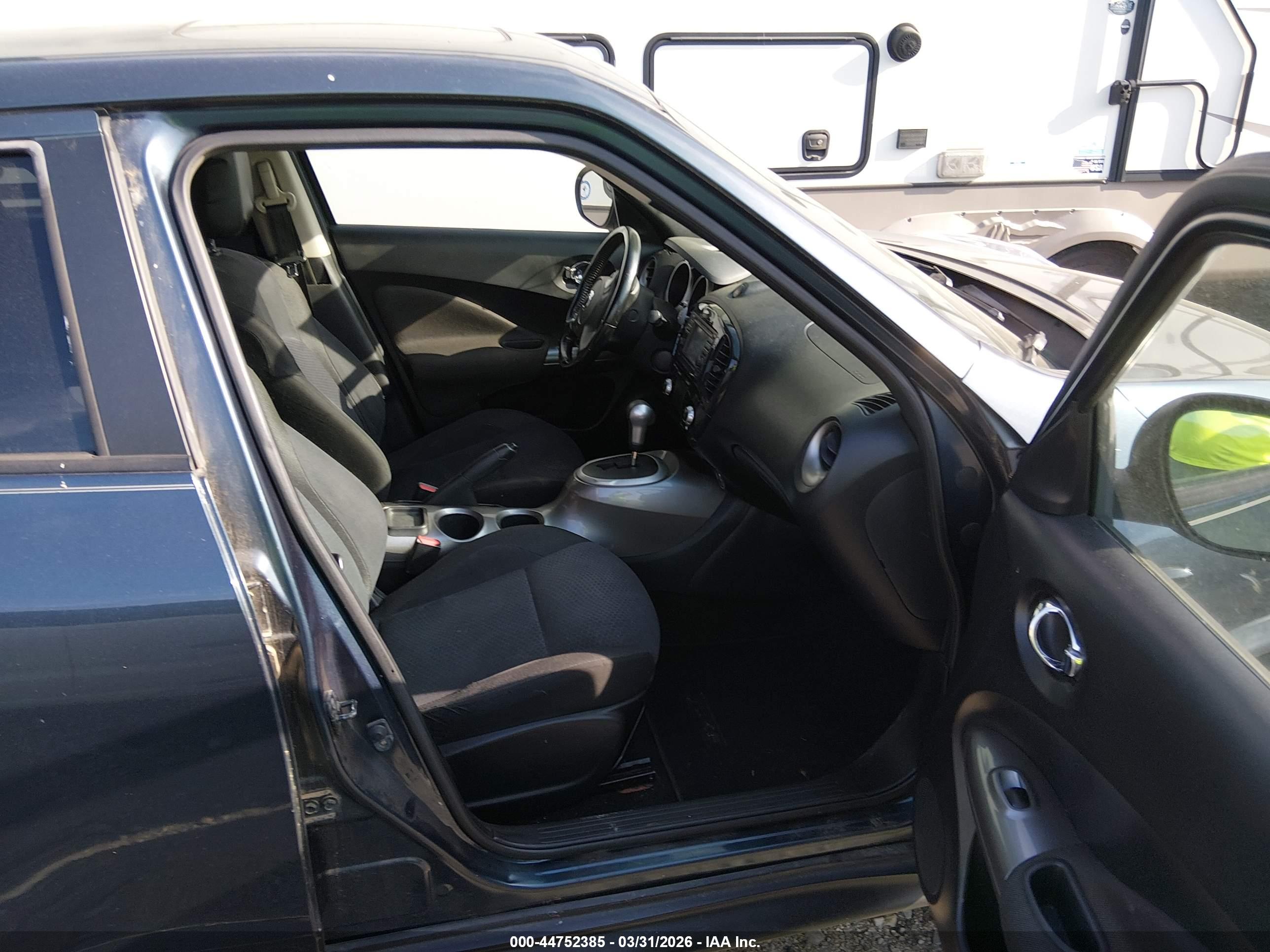 NISSAN JUKE image 5