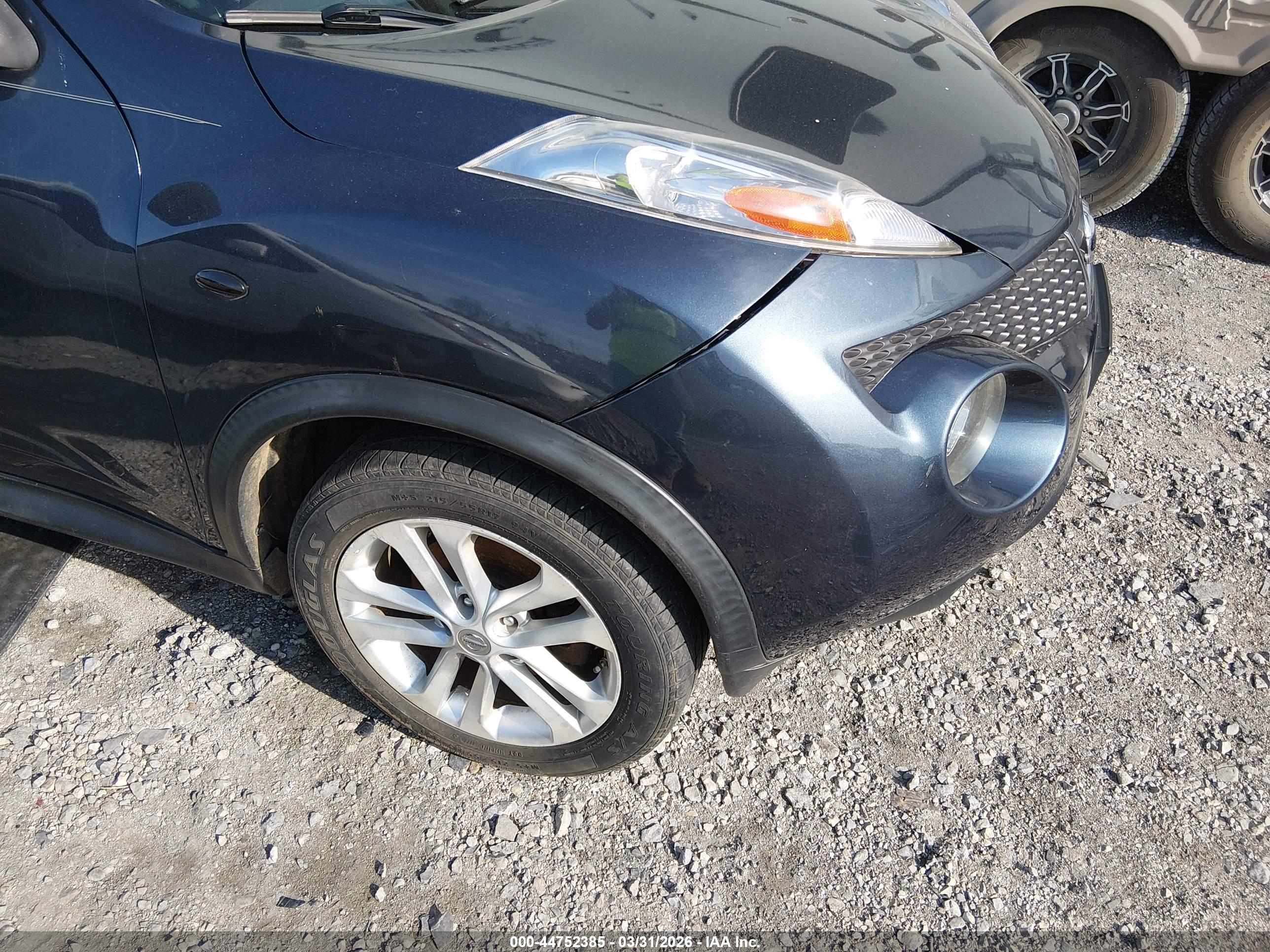 NISSAN JUKE image 6