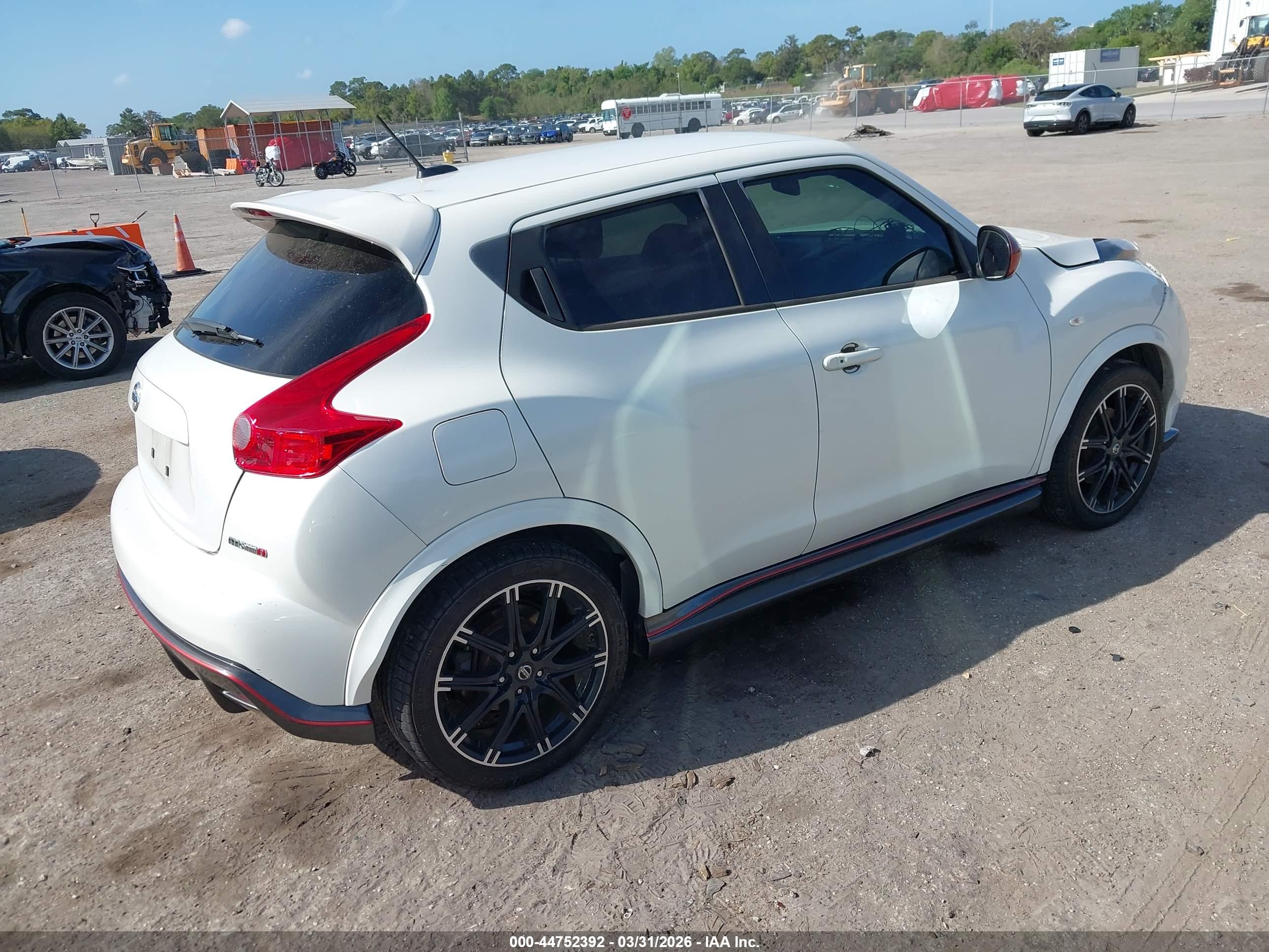 NISSAN JUKE image 4