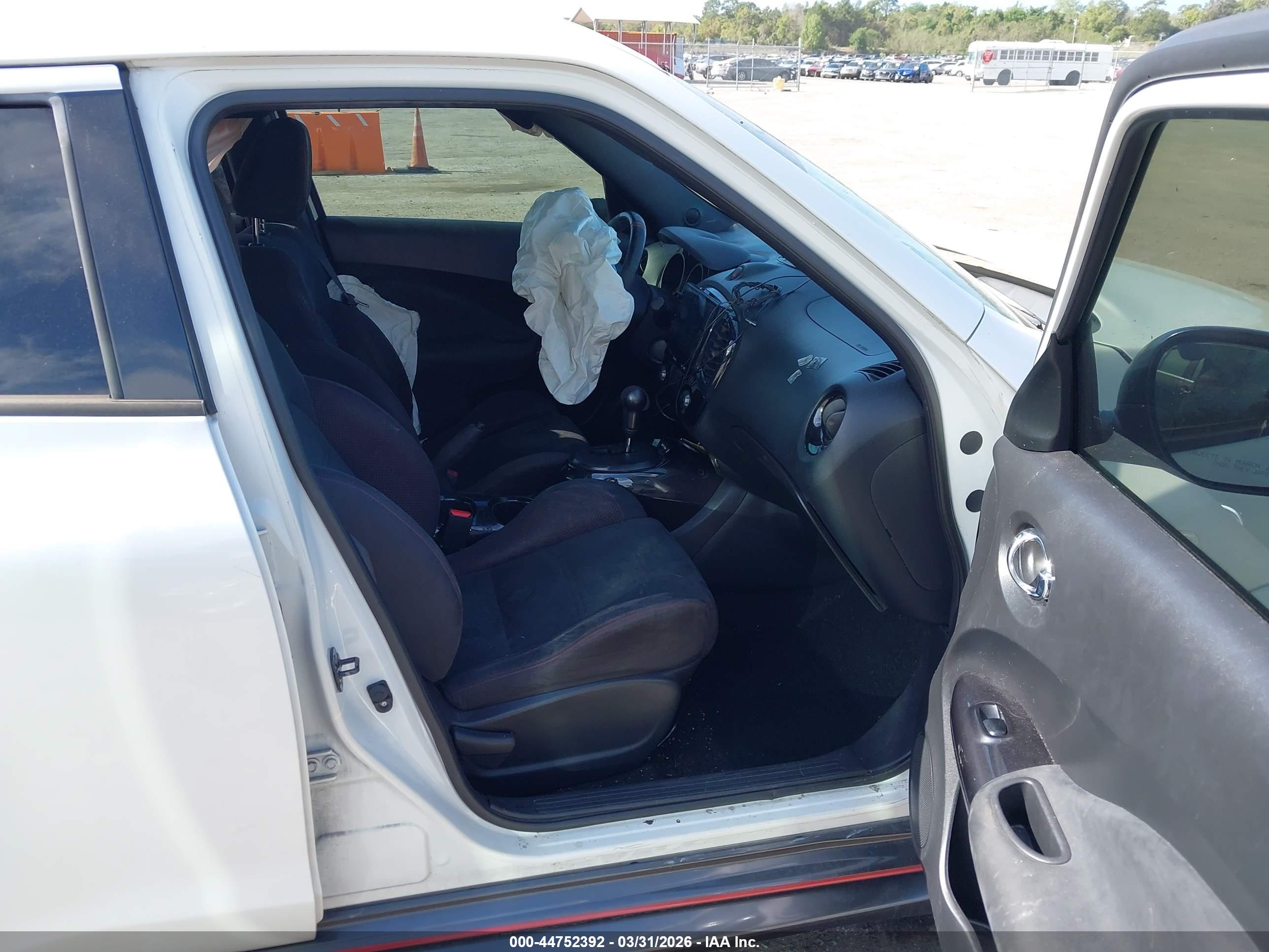 NISSAN JUKE image 5