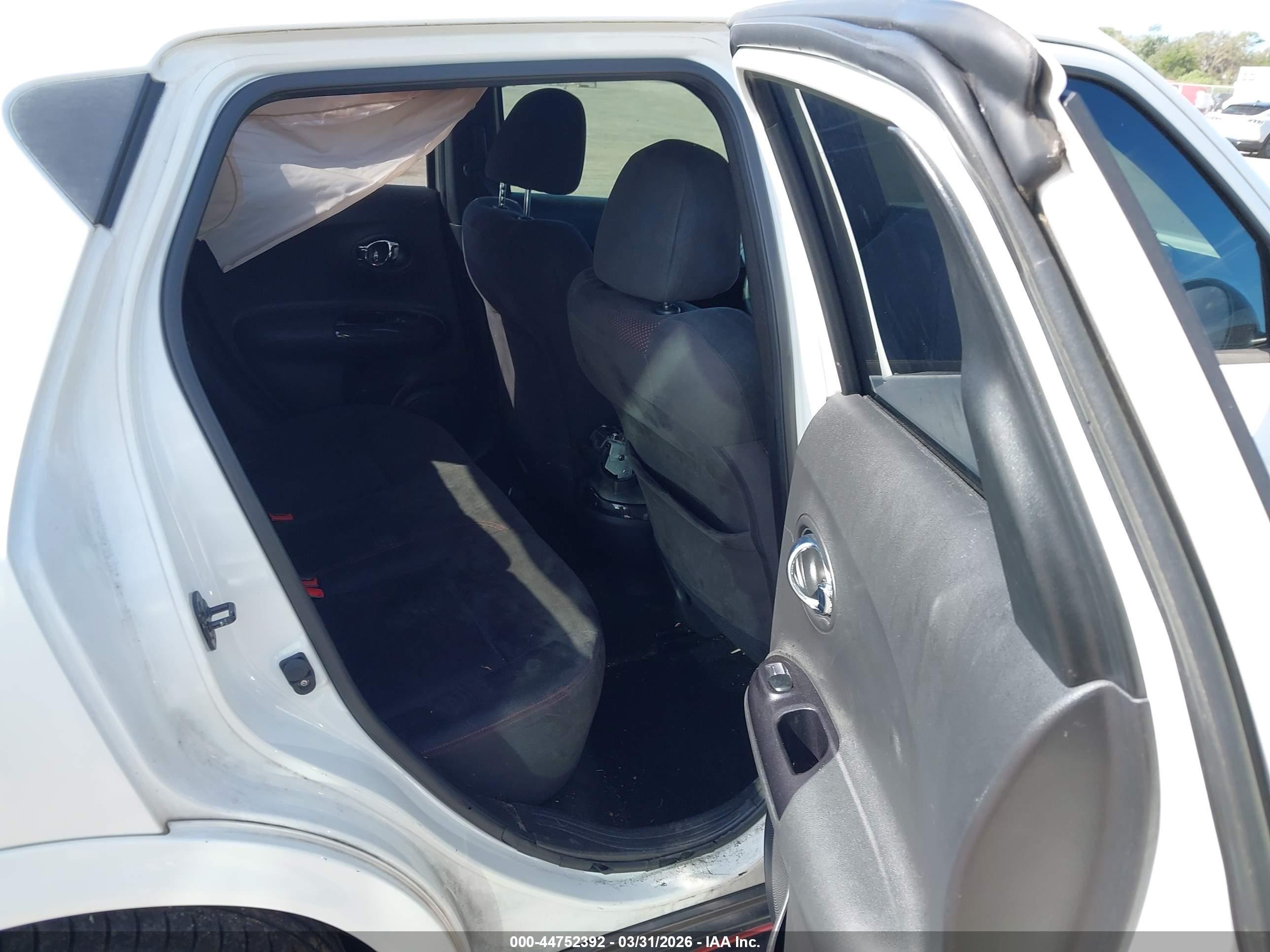 NISSAN JUKE image 8