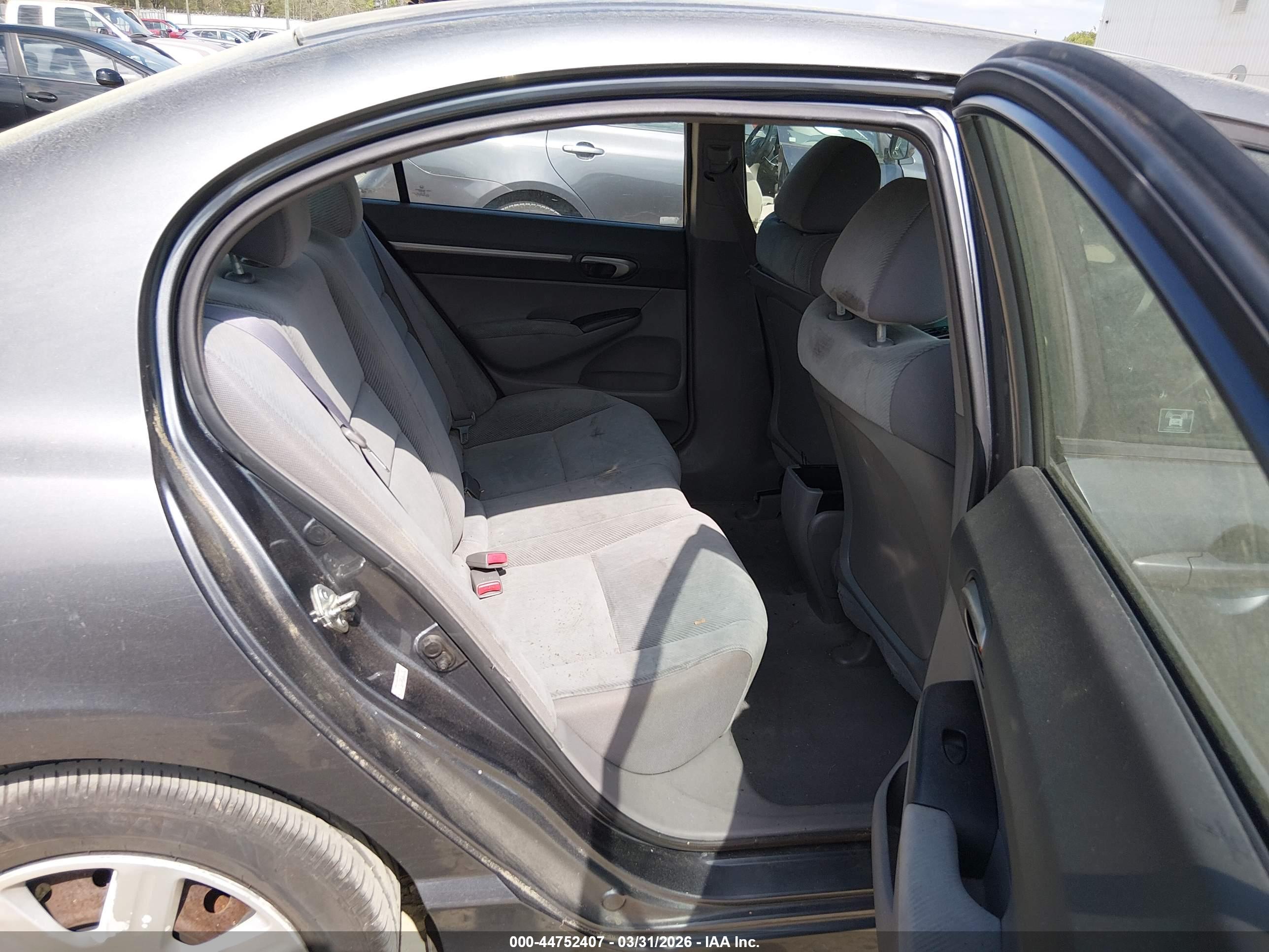 HONDA CIVIC image 8
