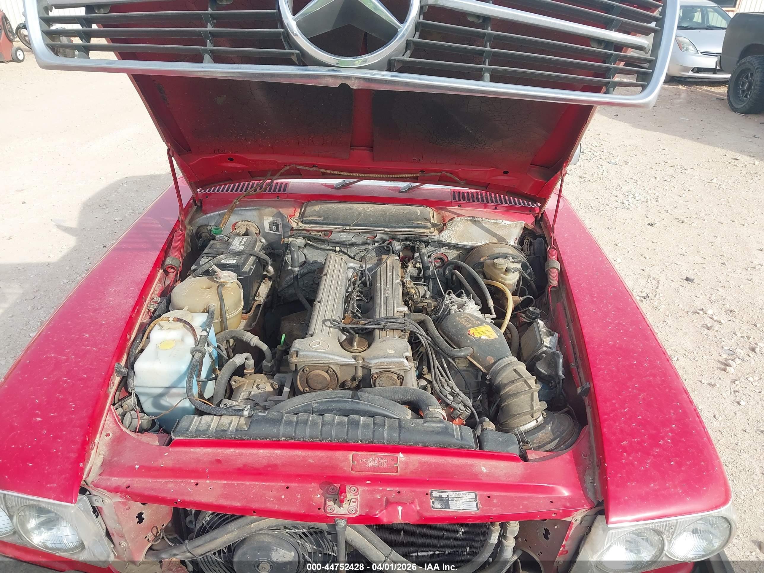 MERCEDES 280SL image 10