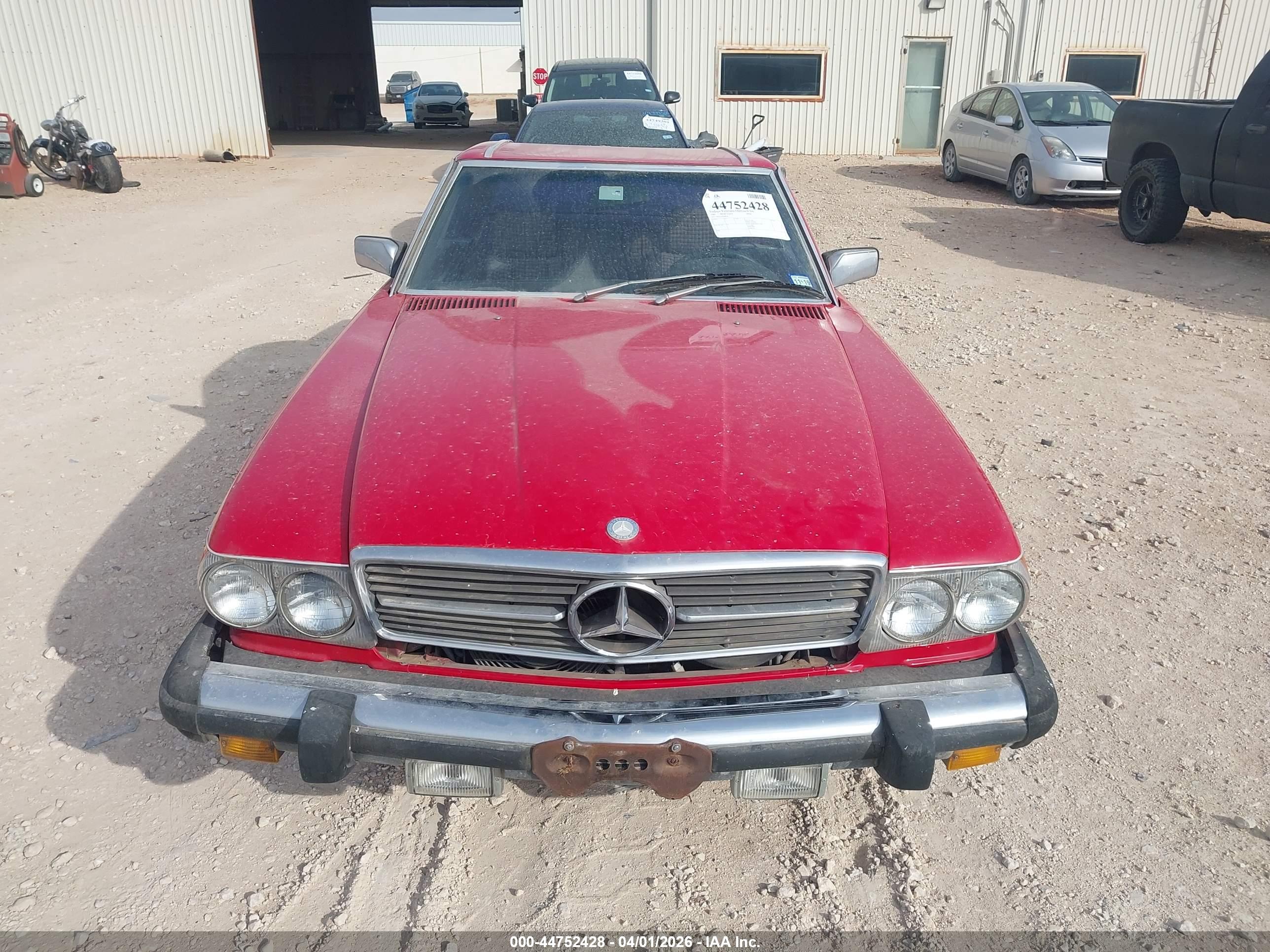 MERCEDES 280SL image 6